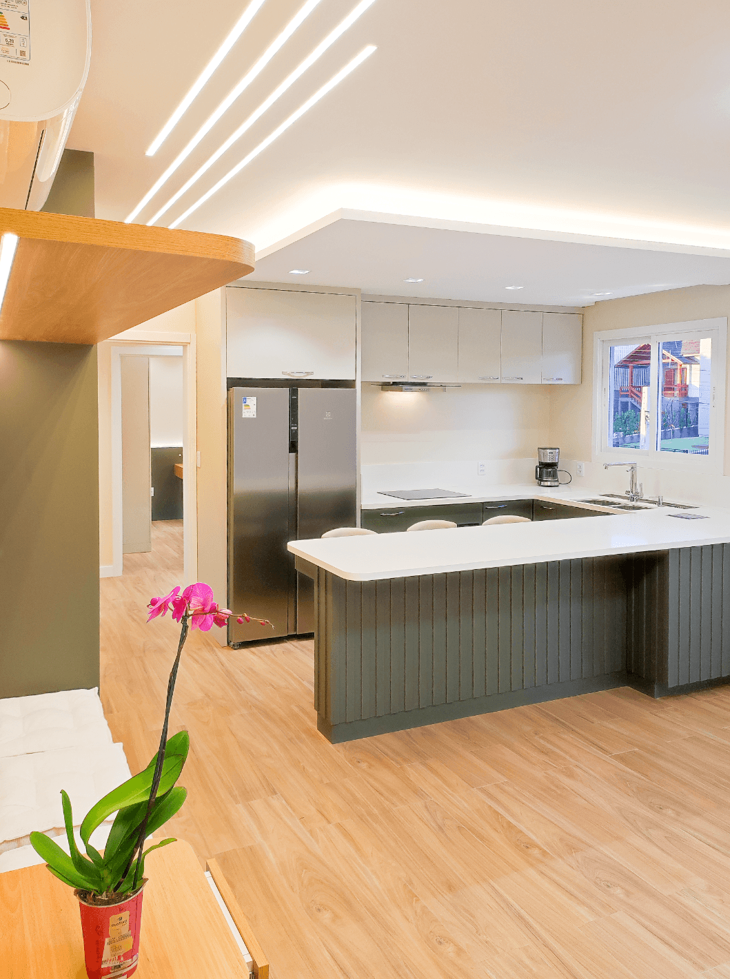Casa com SALA COMERCIAL, 03 dormitórios e 1 suite à venda no bairro 25 de Julho em Ivoti