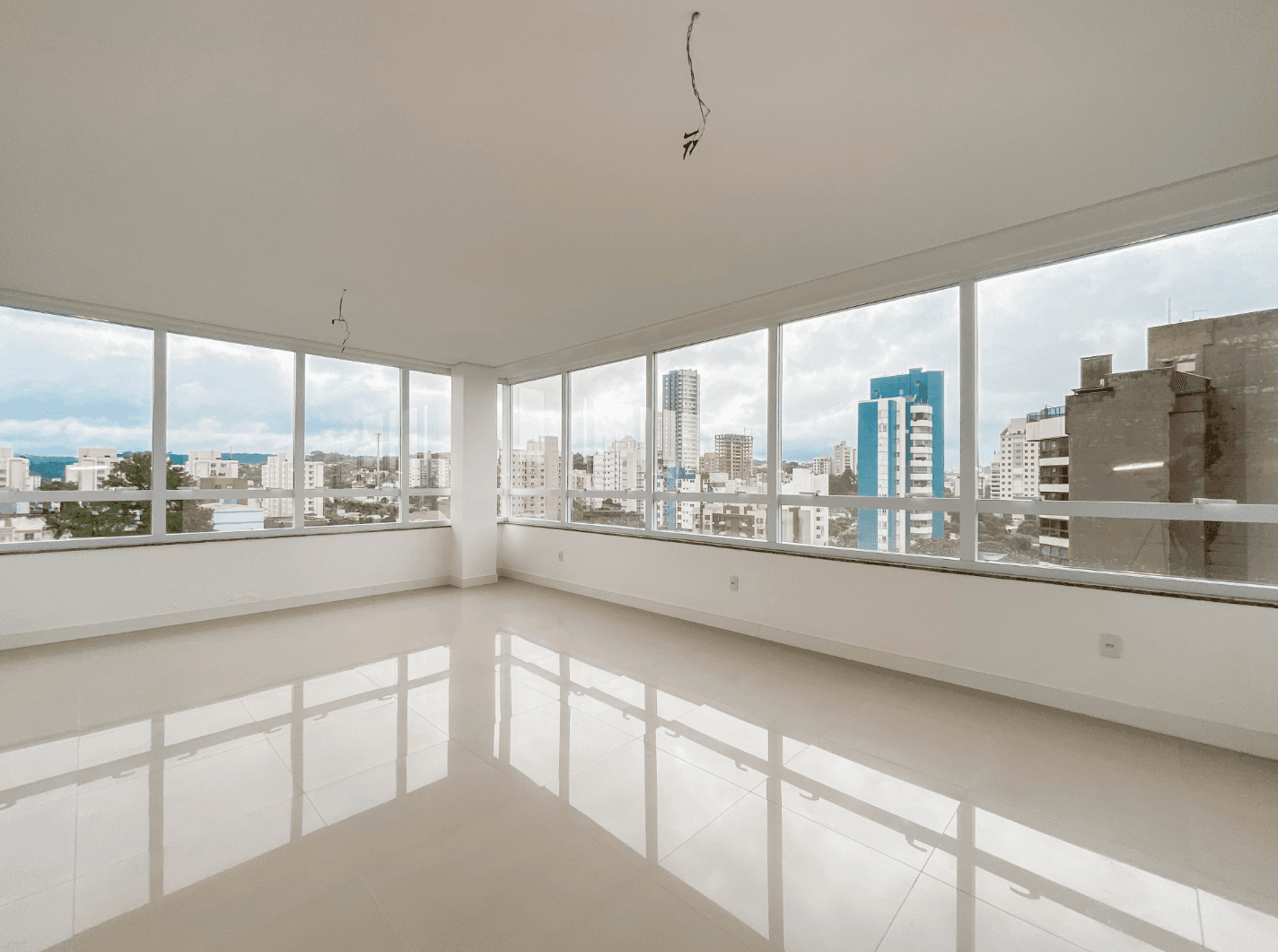Foto do imóvel Apartamento com 03 suítes à venda no bairro Vila Rosa em Novo Hamburgo