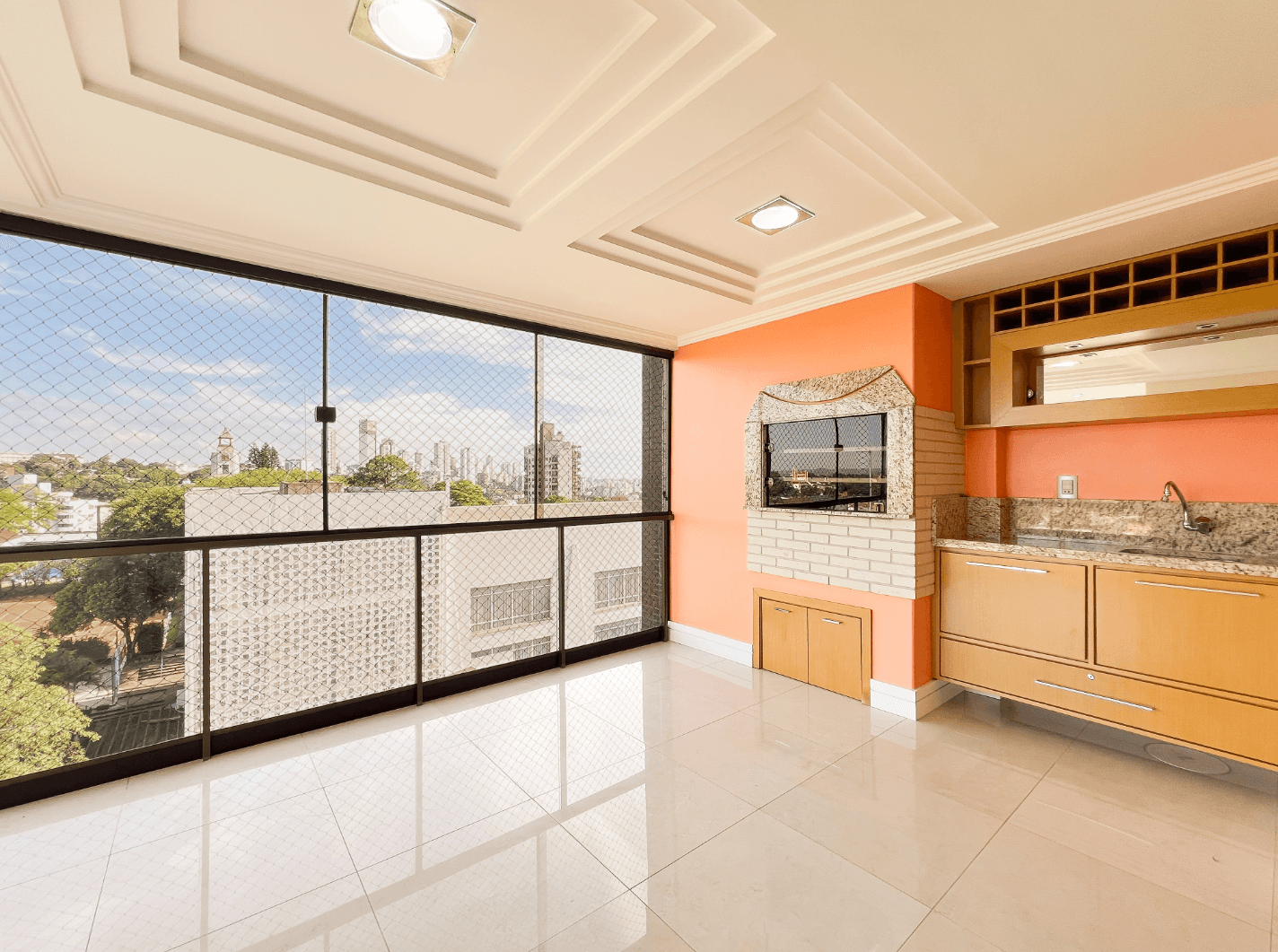 APARTAMENTO SEMIMOBILIADO COM 03 DORMITÓRIOS À VENDA NO BAIRRO VILA NOVA EM NOVO HAMBURGO