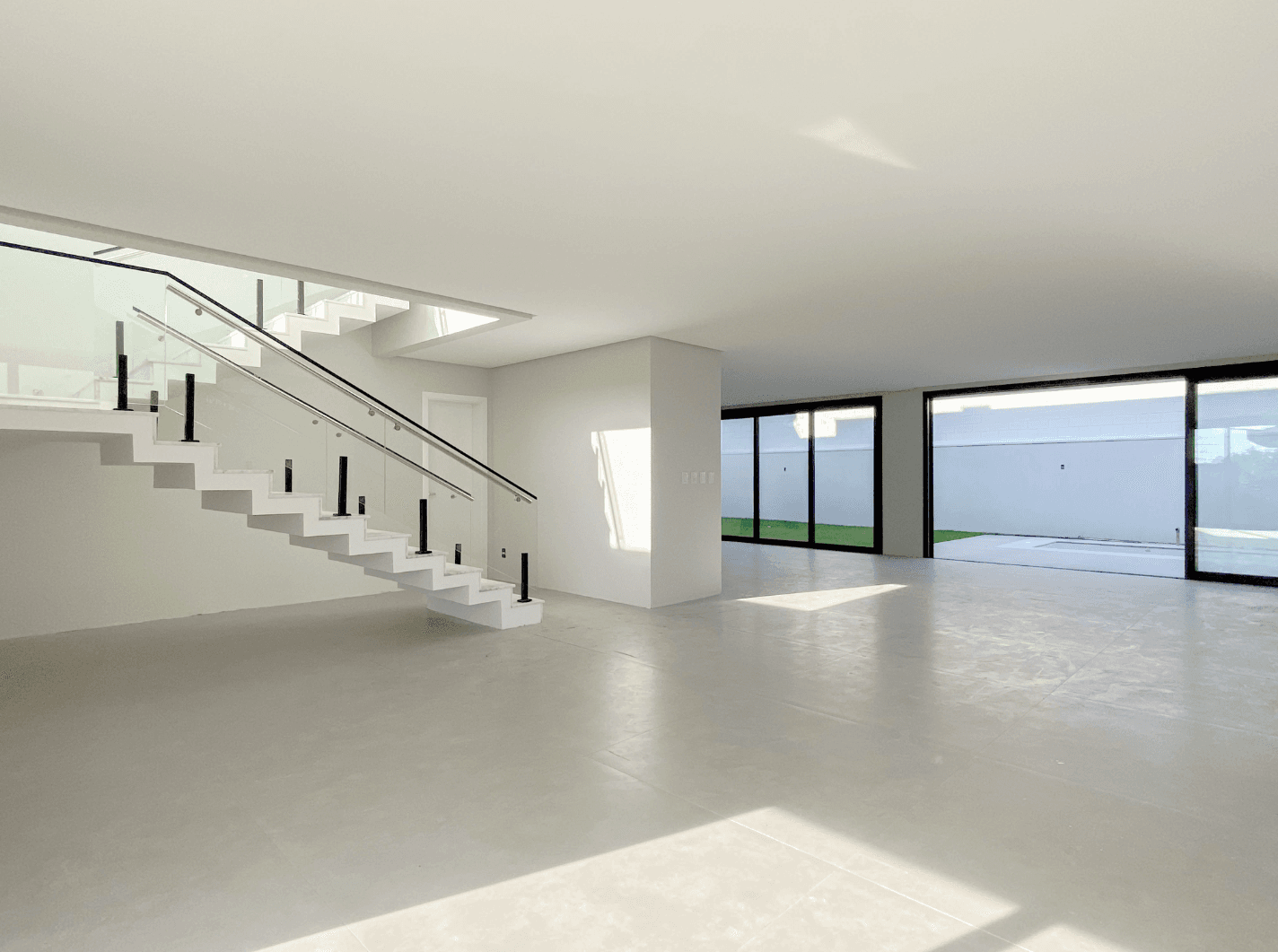 Foto do imóvel Casa de condomínio com 04 dormitórios no Horizon em Estância Velha