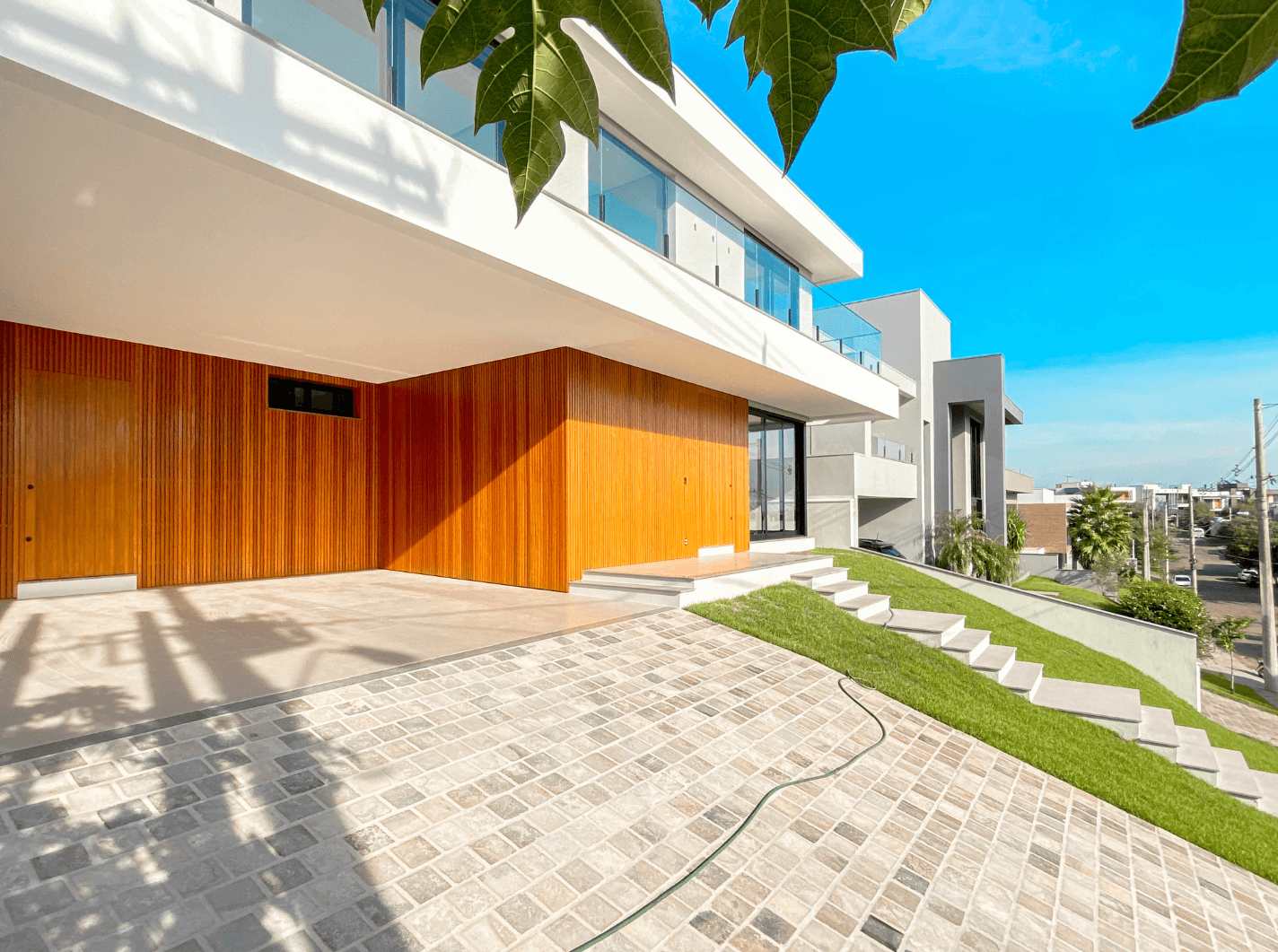 Casa de condomínio com 04 dormitórios no Horizon em Estância Velha