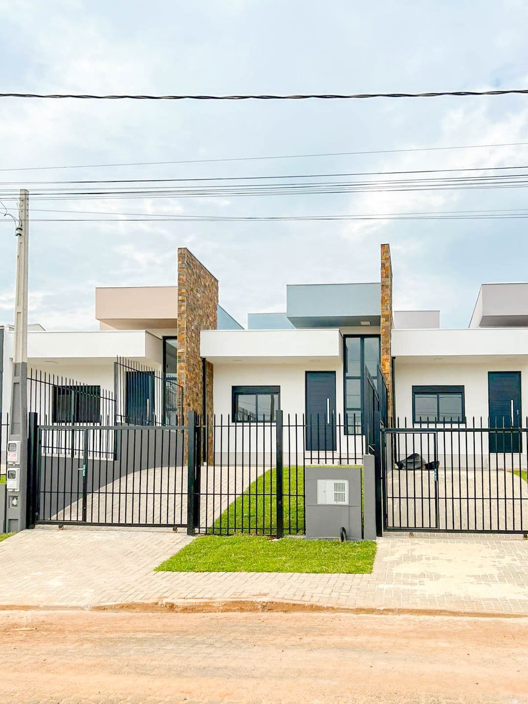 Casa com 02 dormitórios à venda no bairro Imigrante em Campo Bom