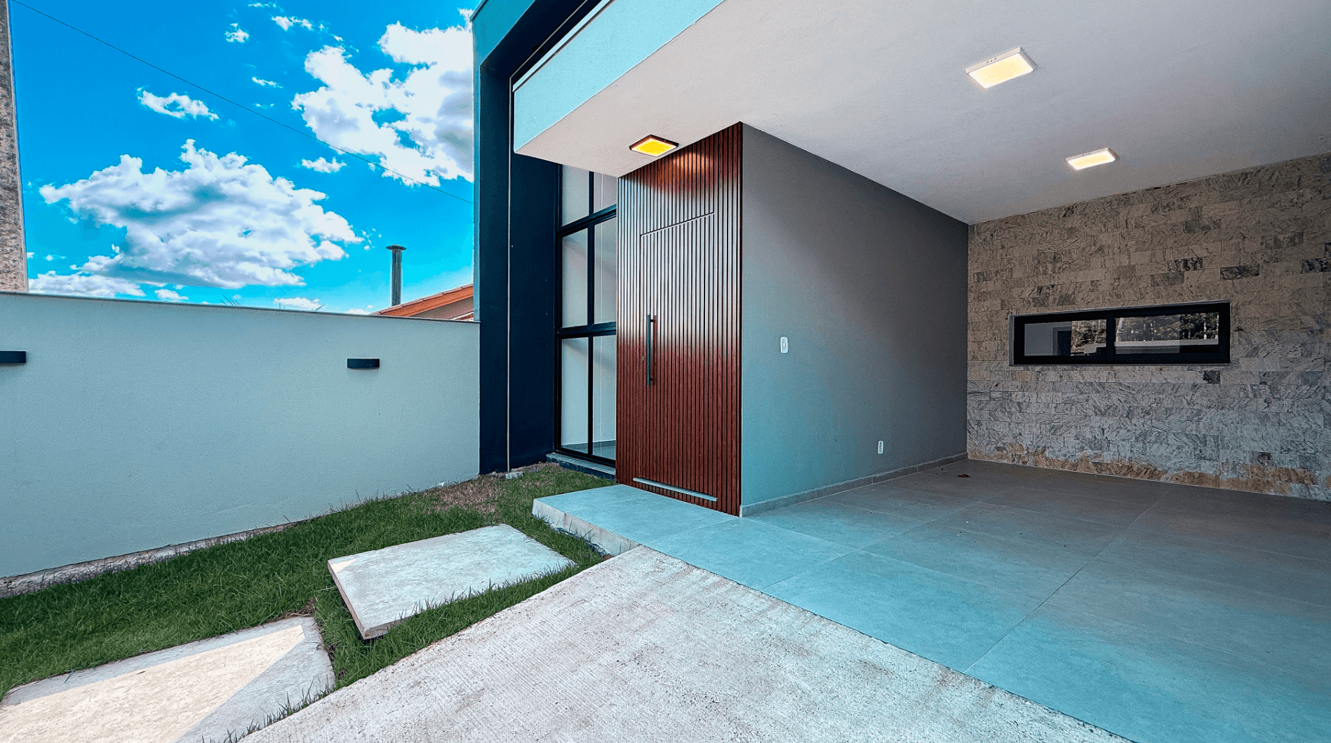 CASA LANÇAMENTO com 03 dormitórios à venda no bairro Solar do Campo em Campo Bom