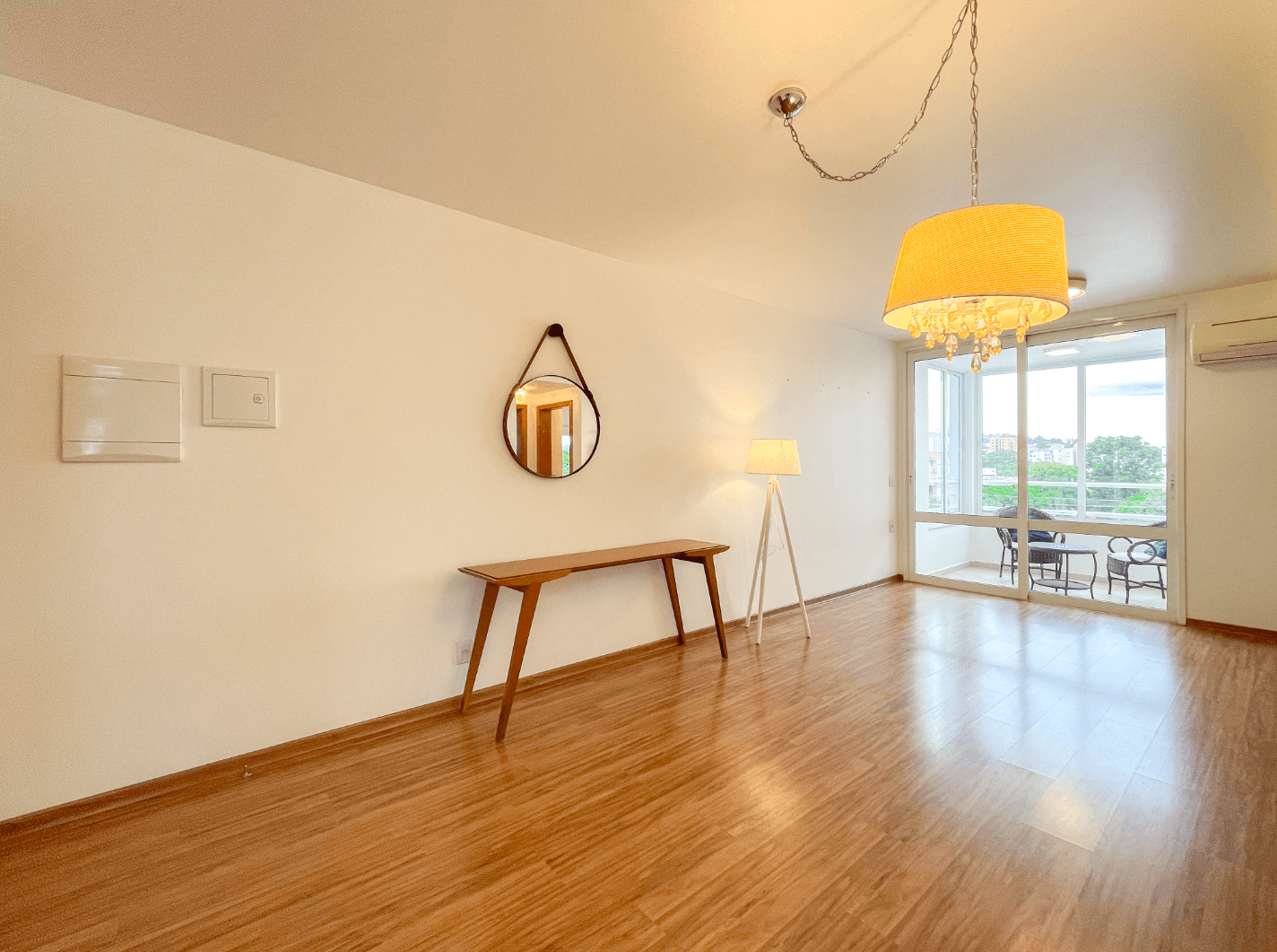 Foto do imóvel Apartamento com 02 dormitórios à venda no Pátria Nova em Novo Hamburgo
