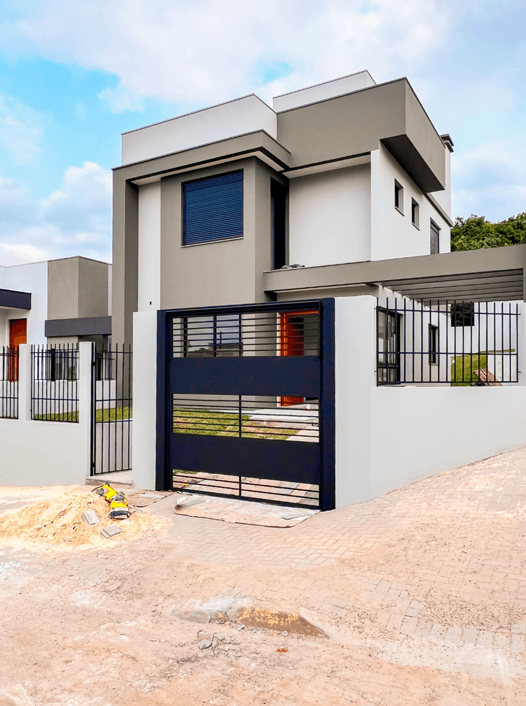 Foto do imóvel Casa  03 dormitórios à venda no bairro São Jorge em Novo Hamburgo