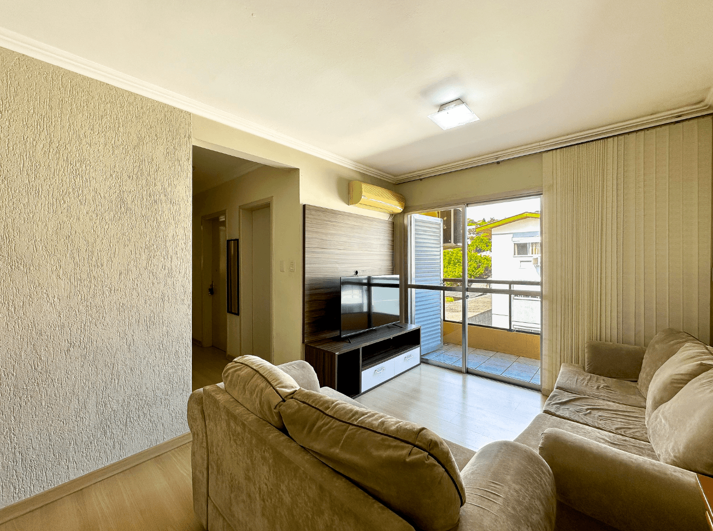 Foto do imóvel Apartamento SEMI MOBILIADO com 03 dormitórios à venda no bairro Boa Vista em Novo Hamburgo