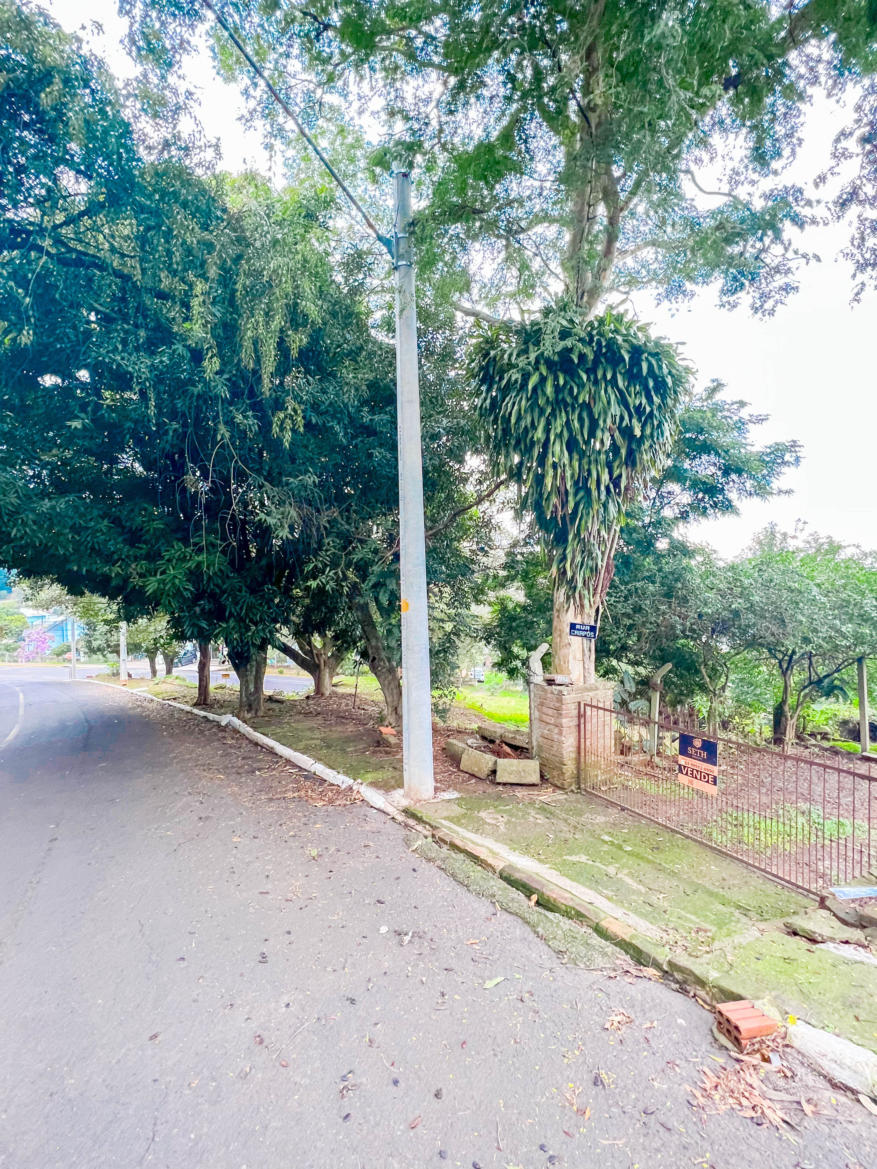 Foto do imóvel Terreno com 663m² no Bairro Mauá em Novo Hamburgo.