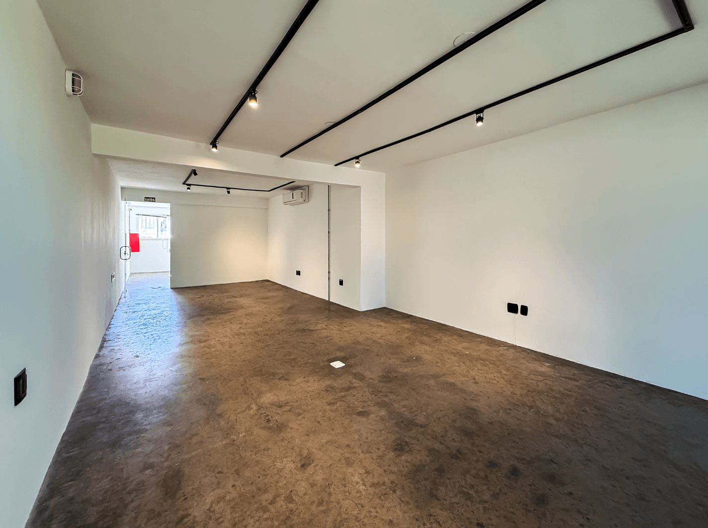 Foto do imóvel Sala comercial SEMI MOBILIADA à venda no bairro  Jardim Mauá em Novo Hamburgo