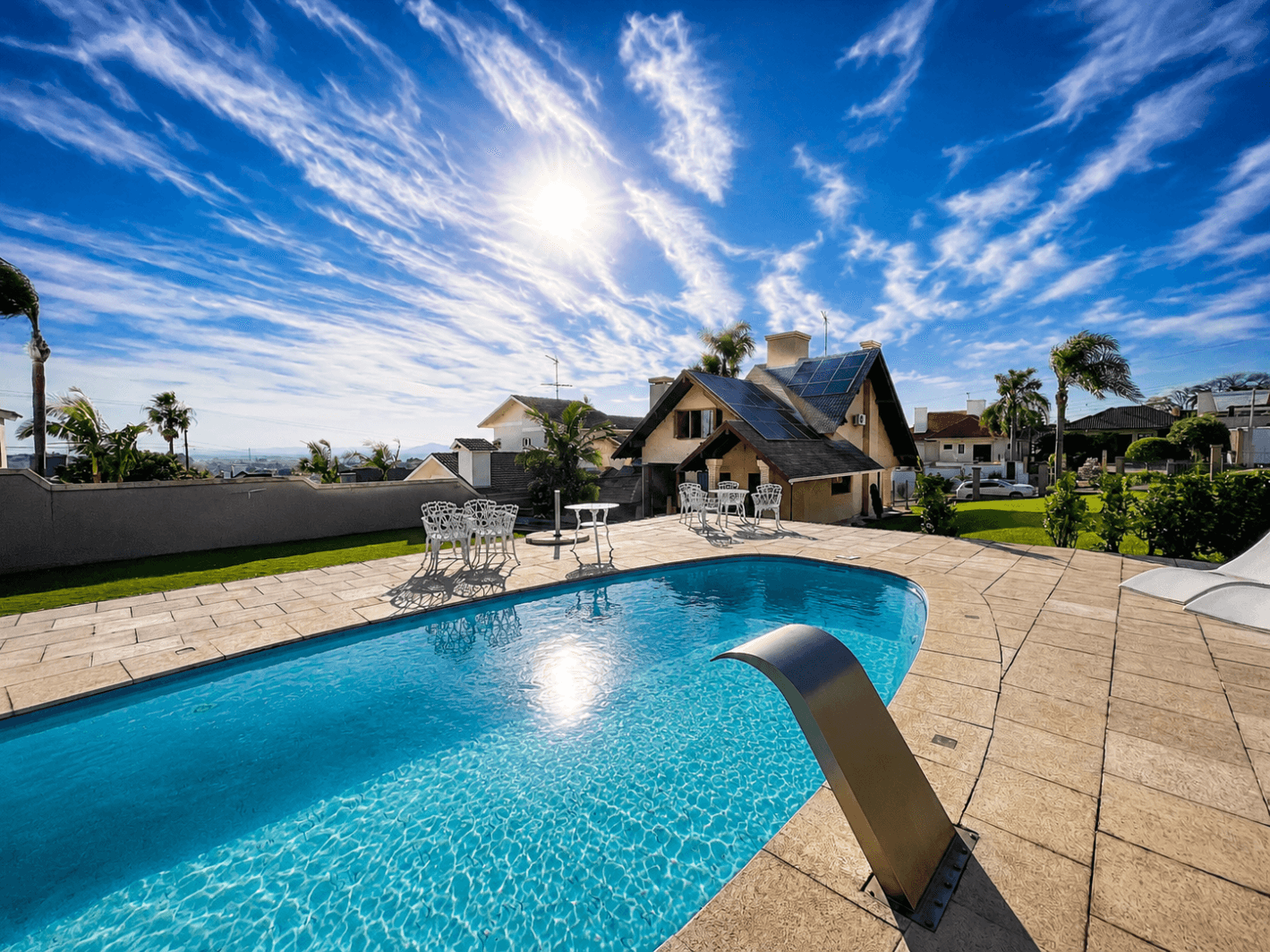 Foto do imóvel Linda casa com piscina e terreno amplo à venda no Jardim do Alto em Ivoti