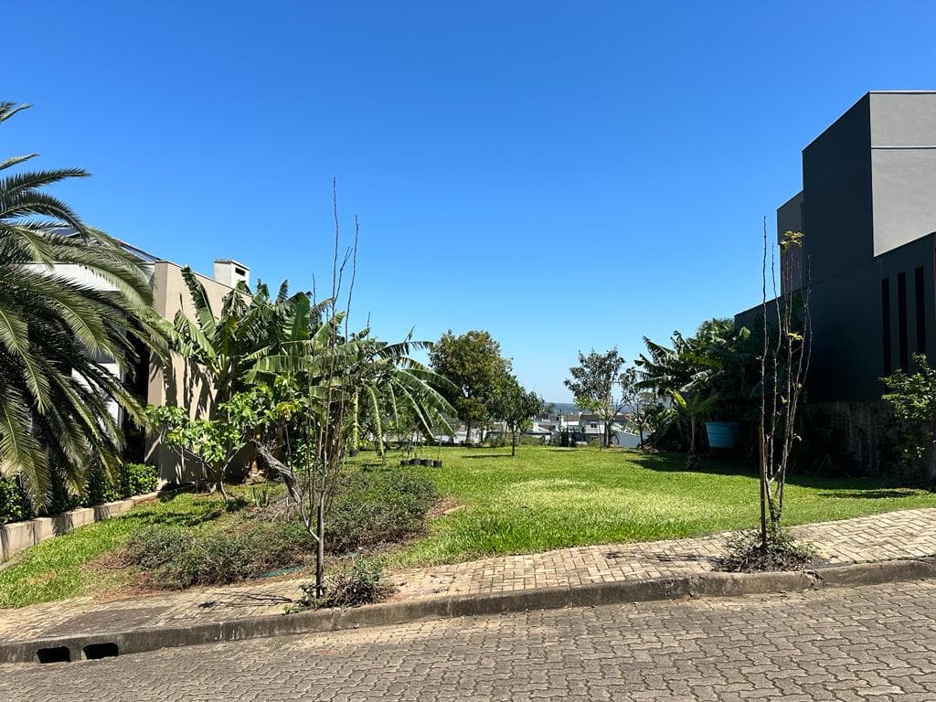 Foto do imóvel Terreno plano com 400m² no Horizon Clube Residencial