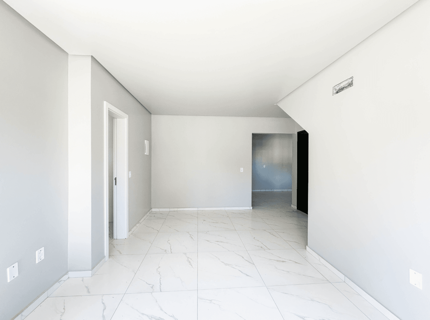 Foto do imóvel Casa com 03 dormitórios à venda no bairro Boa Vista em Novo Hamburgo