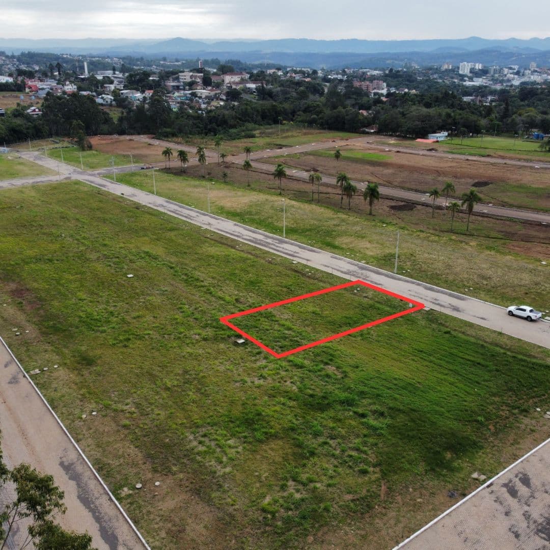 Foto do imóvel TERRENO com 384,85 m², à venda no Loteamento Jardim do Sol