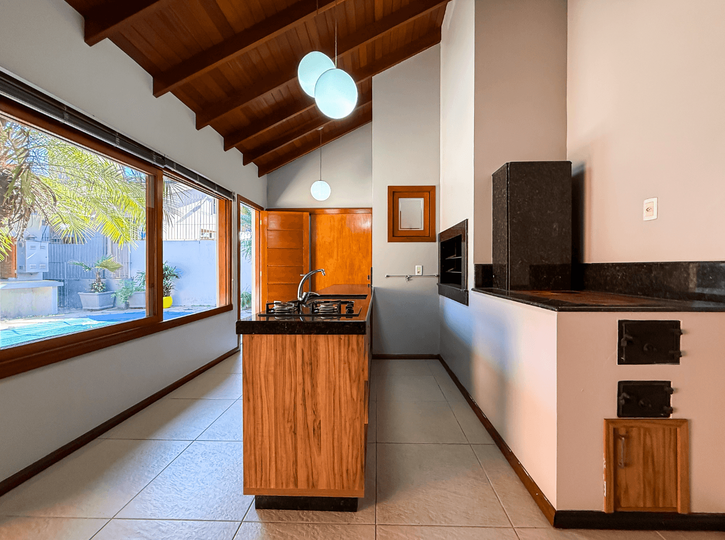 Foto do imóvel Casa PLANA com 03 dormitórios sendo 01 SUÍTE à venda no bairro Ideal em Novo Hamburgo
