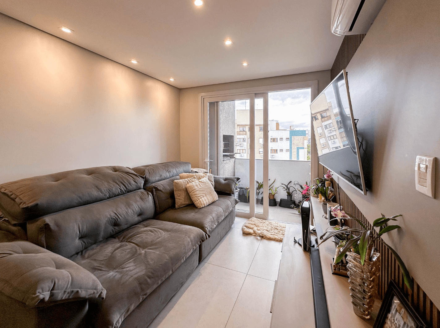 Foto do imóvel Apartamento com 02 dormitórios à venda no bairro Rio Branco em Novo Hamburgo
