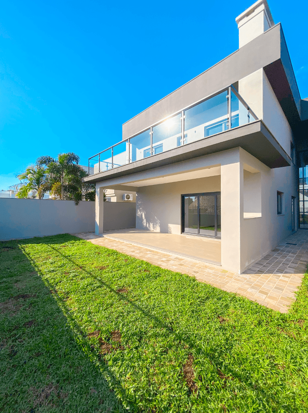 Foto do imóvel Casa com 04 suítes à venda na Oscar Ludwig no Jardim Mauá em Novo Hamburgo