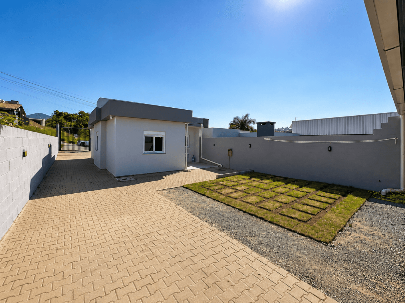 Foto do imóvel Casa com 03 dormitórios à venda no bairro São José em Novo Hamburgo