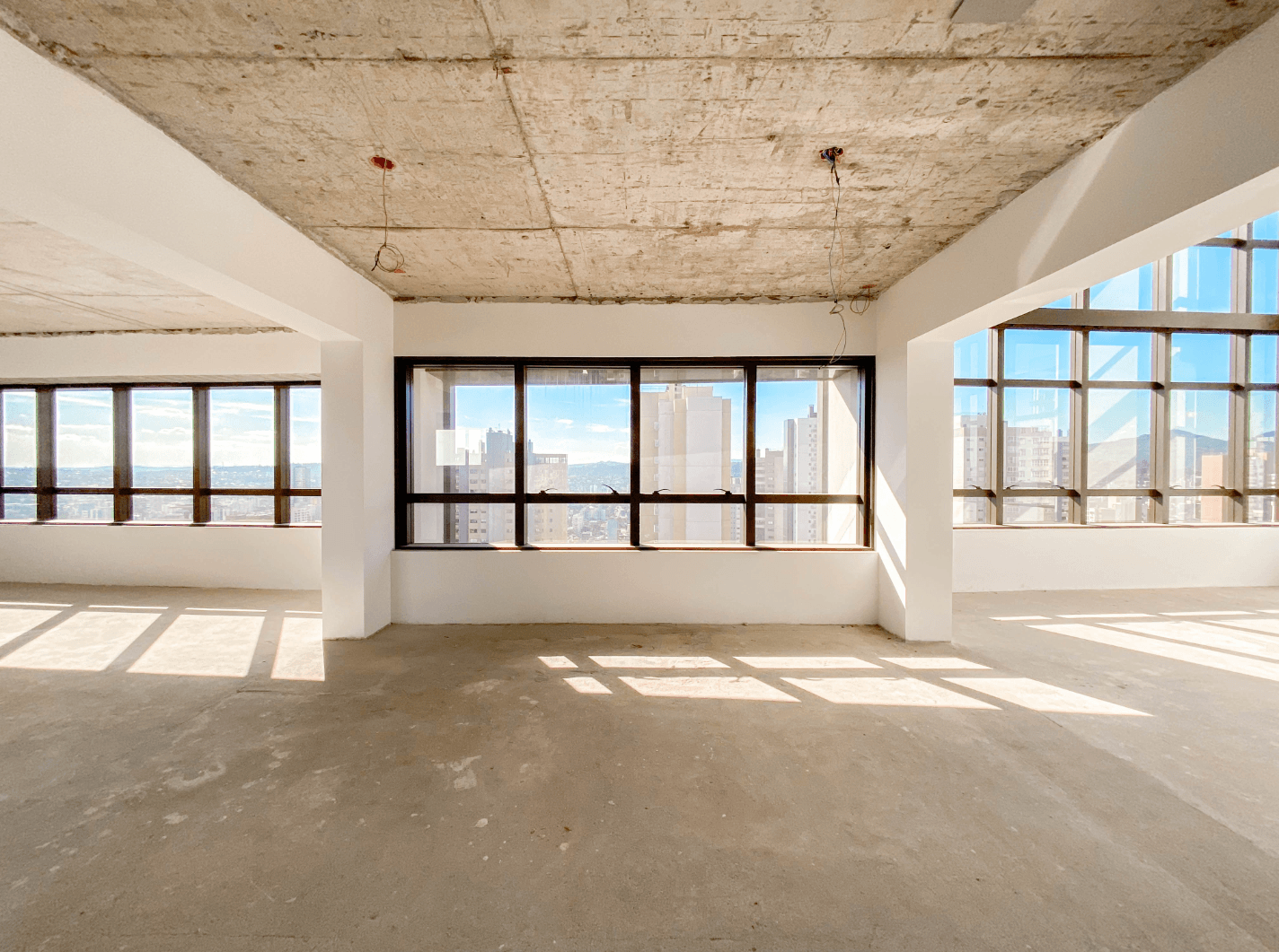 Apartamento DUPLEX com 03 suítes à venda no Centro de Novo Hamburgo
