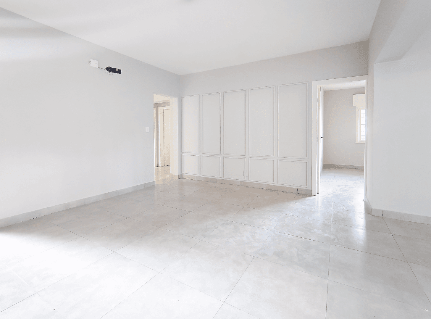 Casa com 03 dormitórios à venda no bairro Vila Nova em Novo Hamburgo