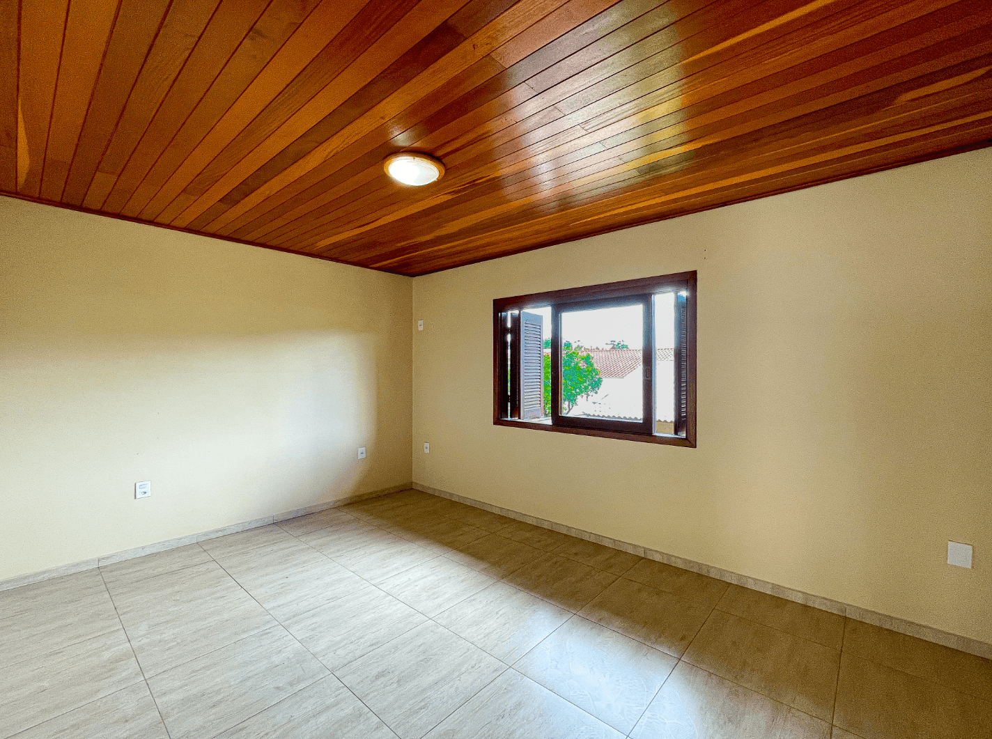 Foto do imóvel Casa  com 04 dormitórios à venda no bairro Floresta em Estância Velha