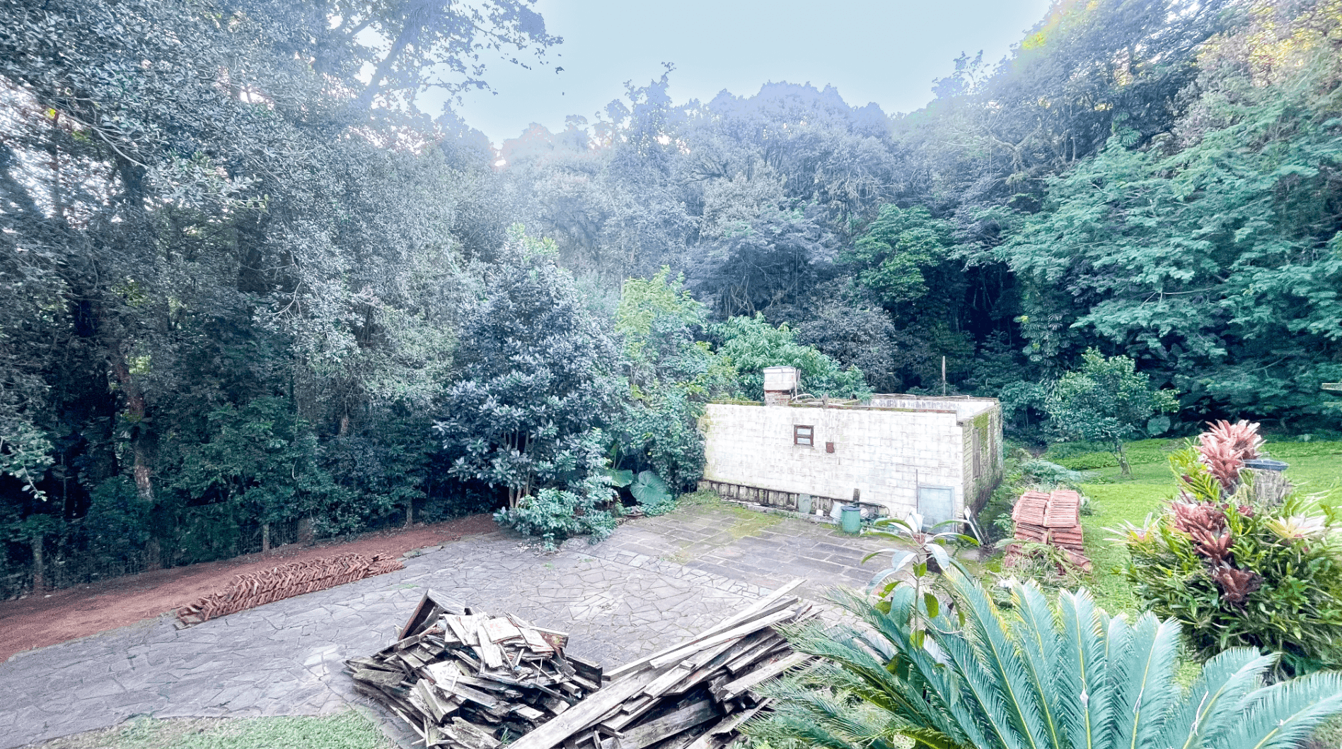 Foto do imóvel Casa com 03 dormitórios sendo 01 suíte à venda no bairro Vila Nova em Novo Hamburgo