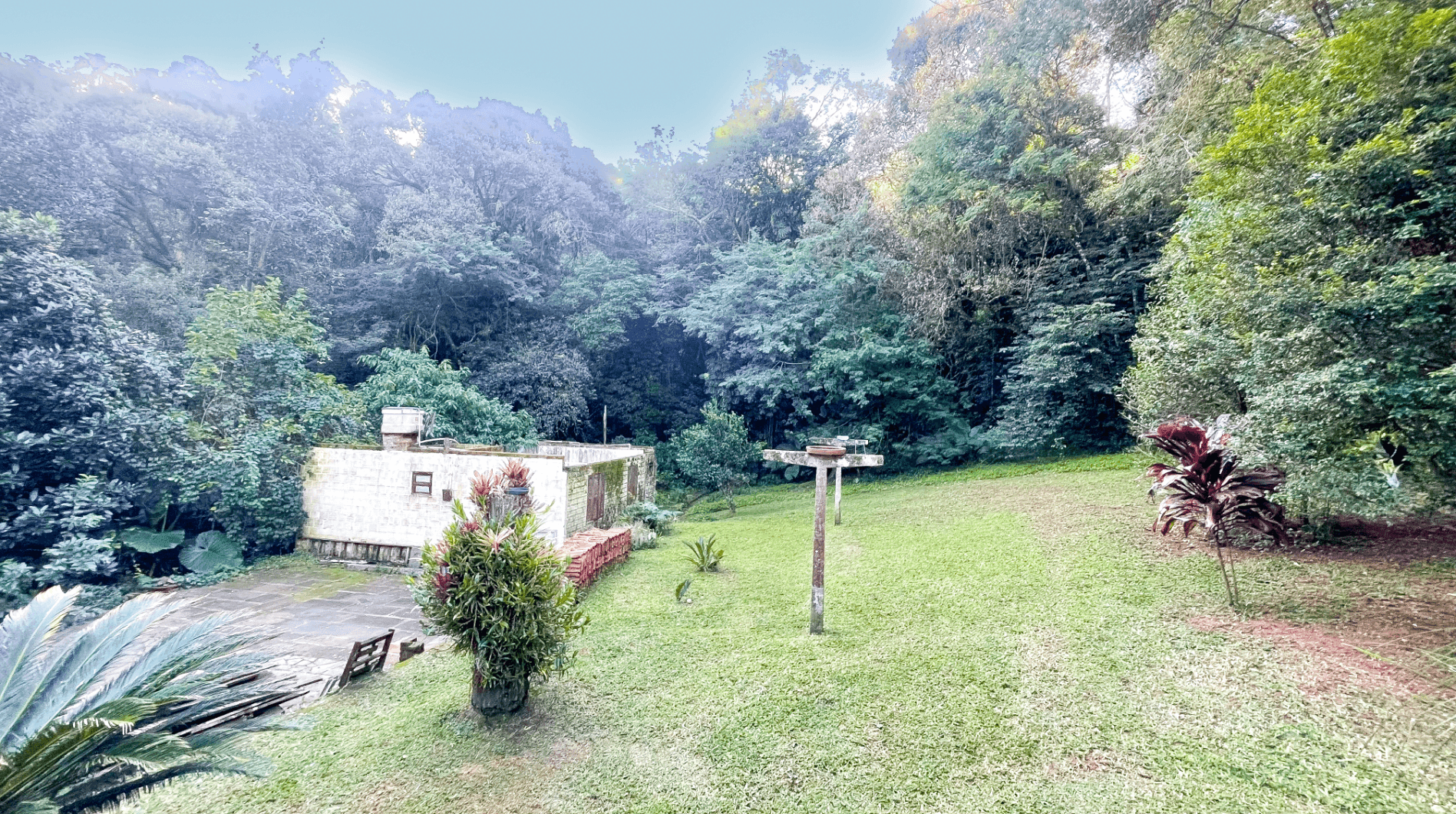 Foto do imóvel Casa com 03 dormitórios sendo 01 suíte à venda no bairro Vila Nova em Novo Hamburgo
