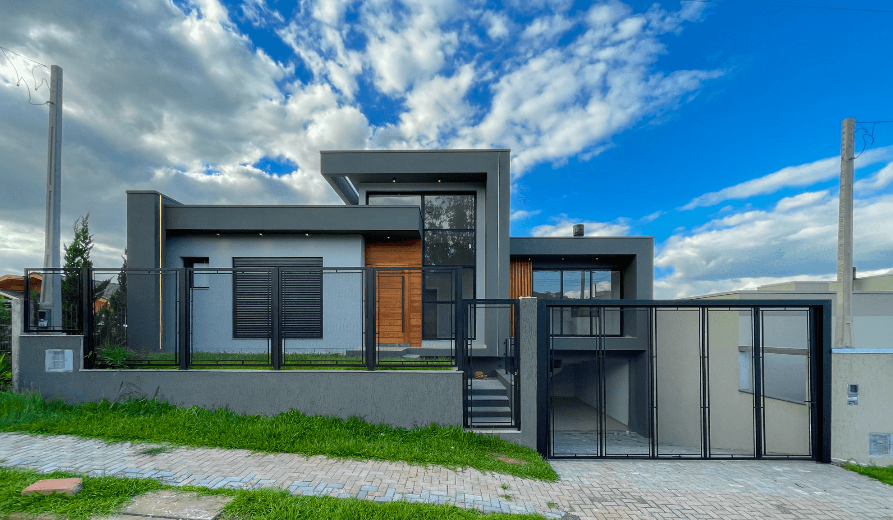 Casa LINDA com 03 dormitórios no Firenze em Campo Bom