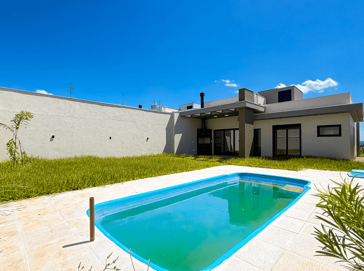 Foto do imóvel CASA NOVA com PISCINA e 03 suítes à venda no Bela Vista em Estância Velha