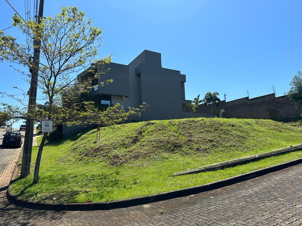 Foto do imóvel Terreno de esquina com 625m² no Horizon Clube Residencial
