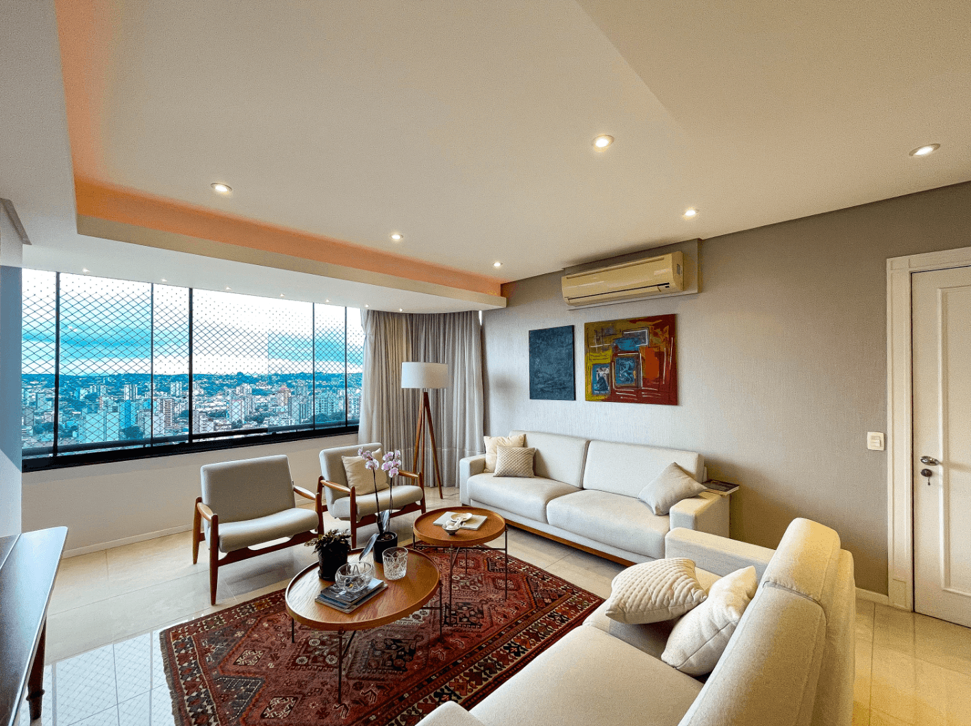 Foto do imóvel APARTAMENTO SEMI MOBILIADO COM 03 SUÍTES à venda no bairro Jarcim Mauá em Novo Hamburgo