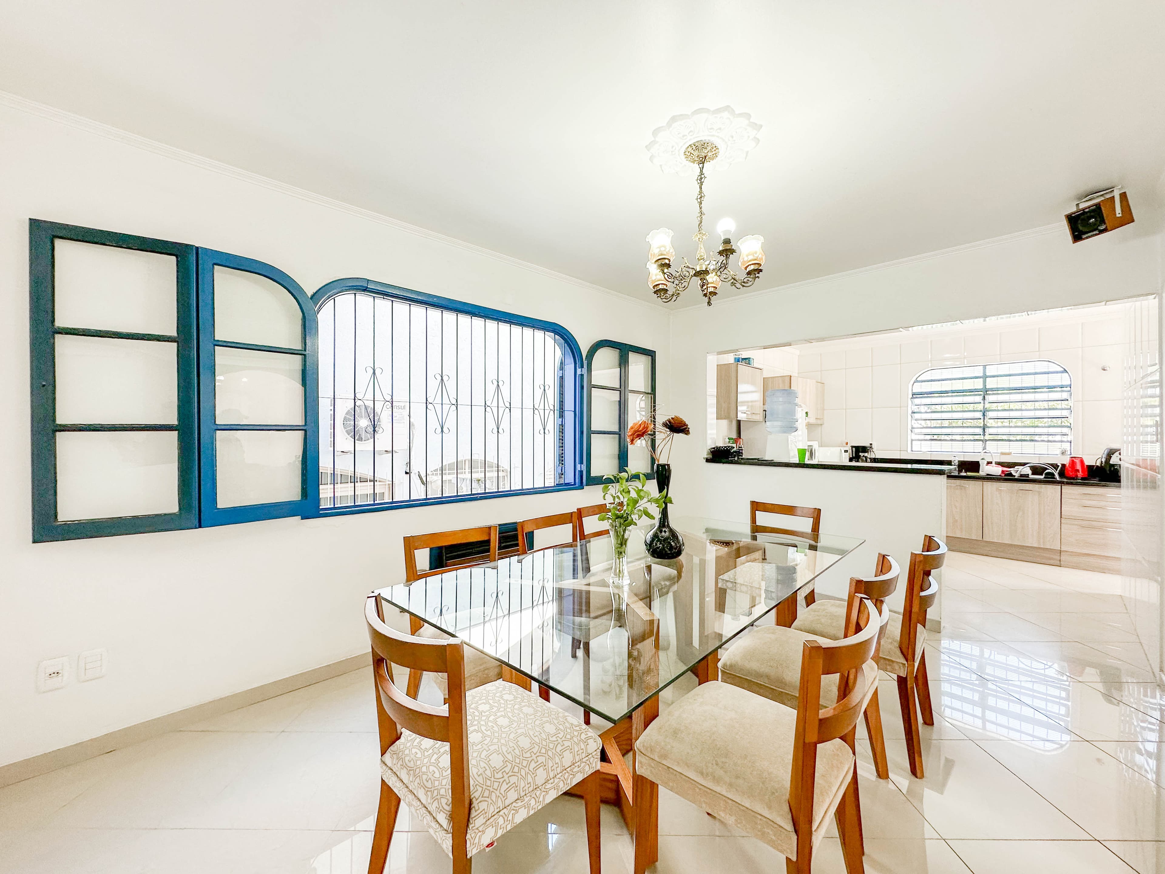 Foto do imóvel Casa ampla com 03 dormitórios à venda no bairro Boa Vista em Novo Hamburgo