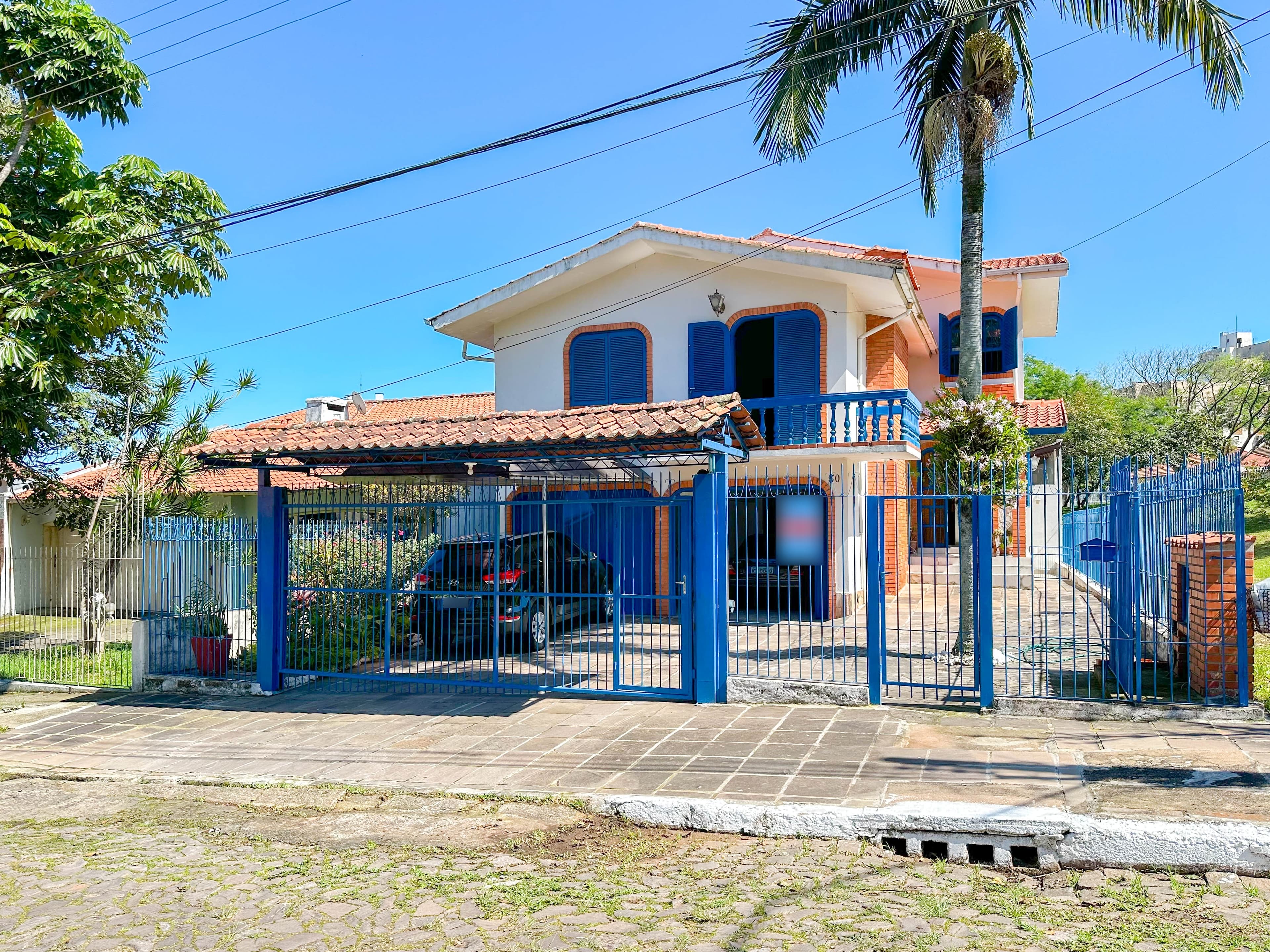 Foto do imóvel Casa ampla com 03 dormitórios à venda no bairro Boa Vista em Novo Hamburgo