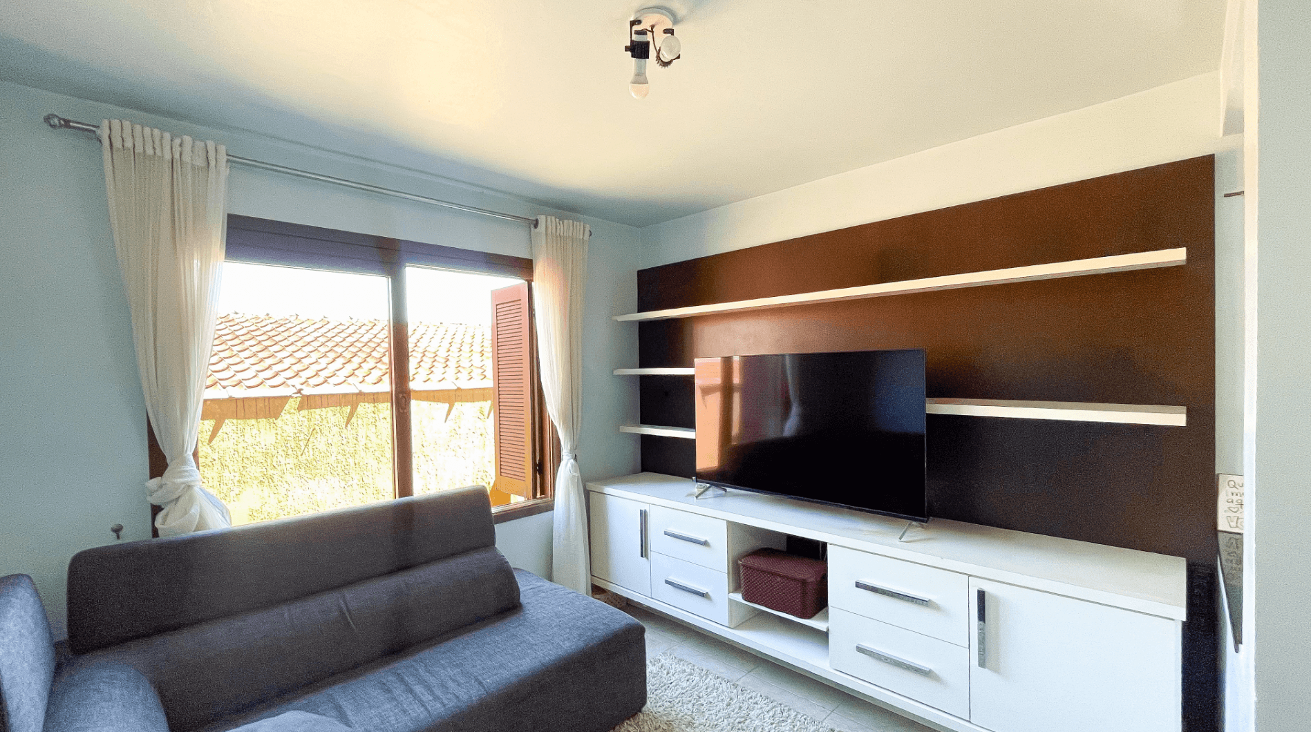 Foto do imóvel Casa SEMI MOBILIADA com 04 dormitórios à venda no bairro Primavera em Novo Hamburgo