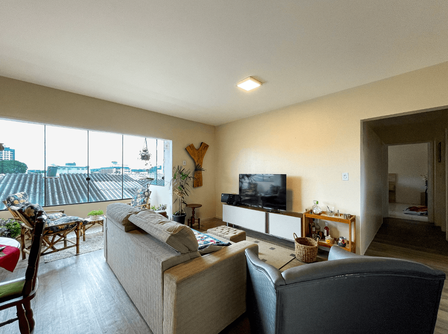 Apartamento SEMI MOBILIADO com 02 dormitórios à venda no bairro Pátria Nova em Novo Hamburgo