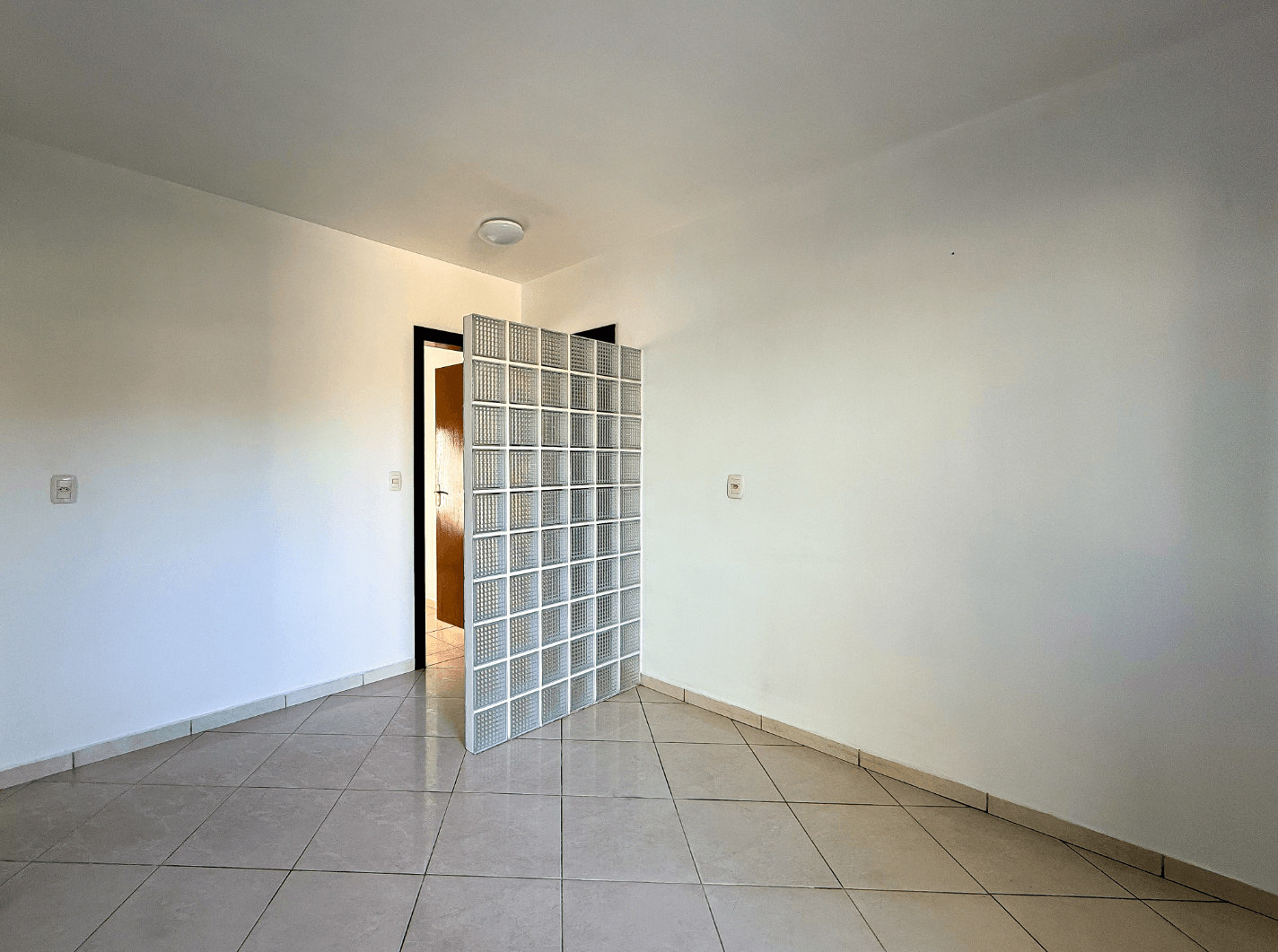 Foto do imóvel Casa com 03 dormitórios à venda no bairro Hamburgo Velho em Novo Hamburgo