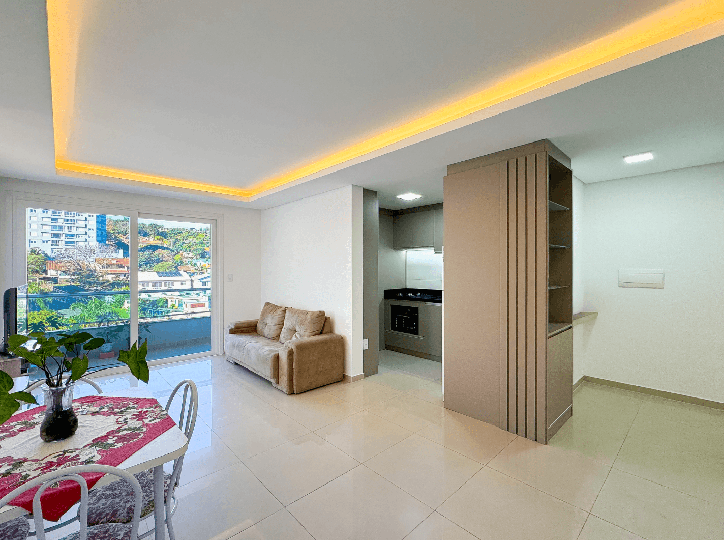 Apartamento com 02 dormitórios e 02 vagas à venda em Novo Hamburgo