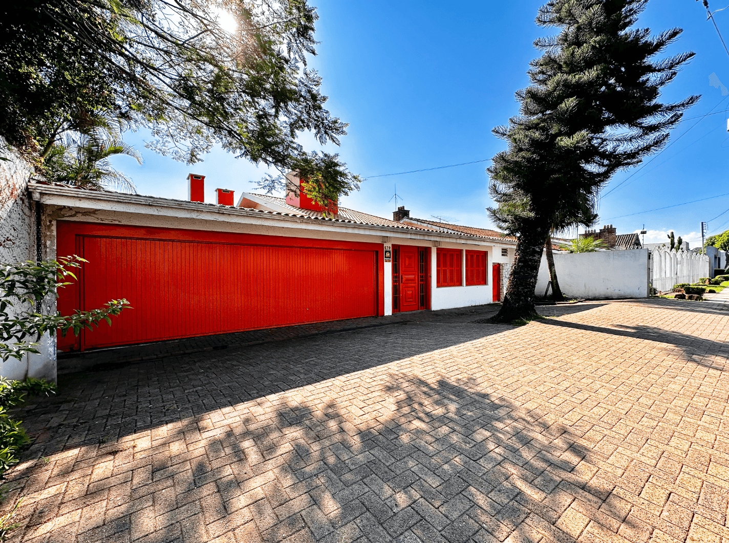 Foto do imóvel Casa Comercial com 04 dormitórios à venda no bairro Ouro Branco em Novo Hamburgo