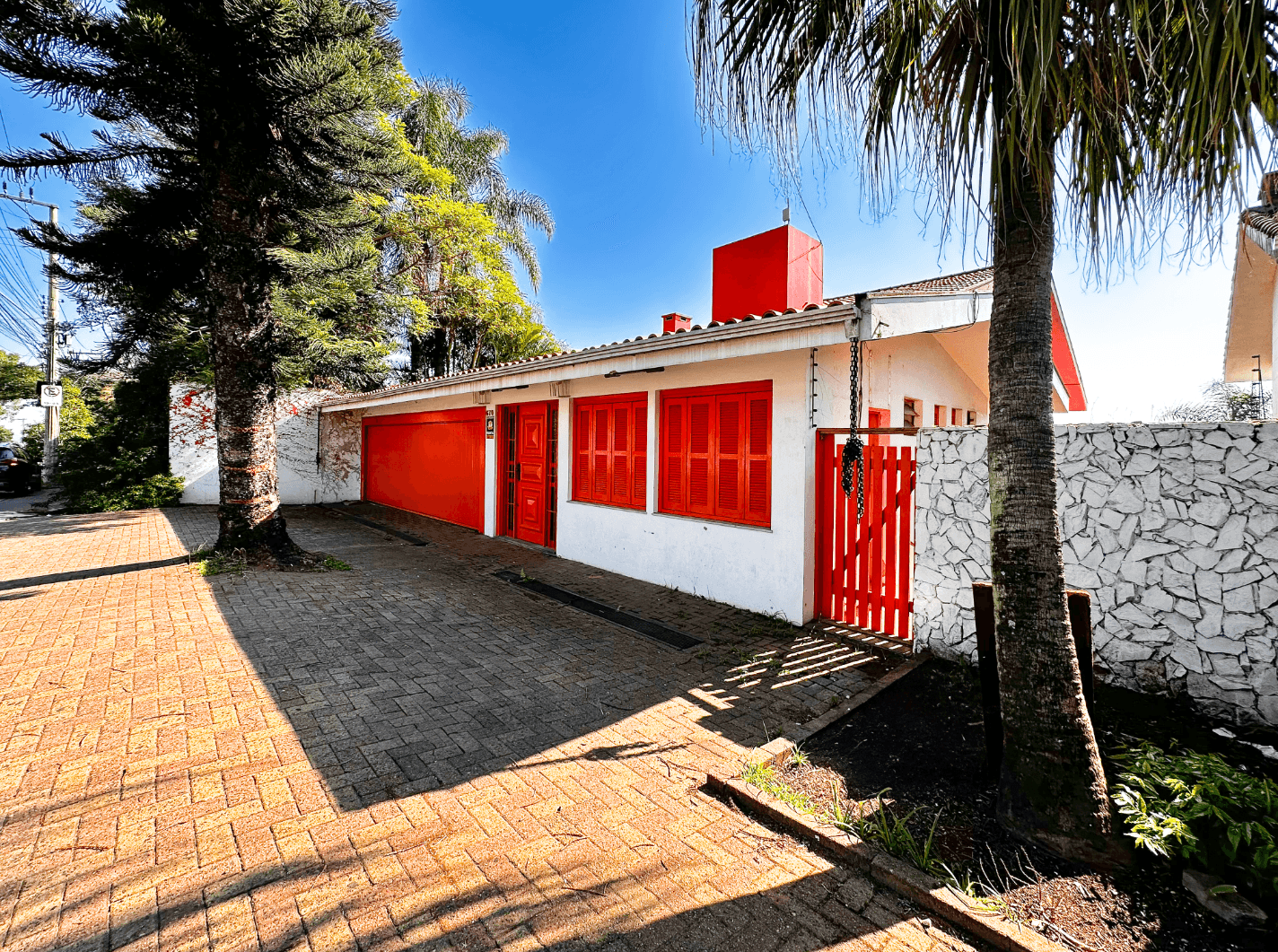 Casa Comercial com 04 dormitórios à venda no bairro Ouro Branco em Novo Hamburgo