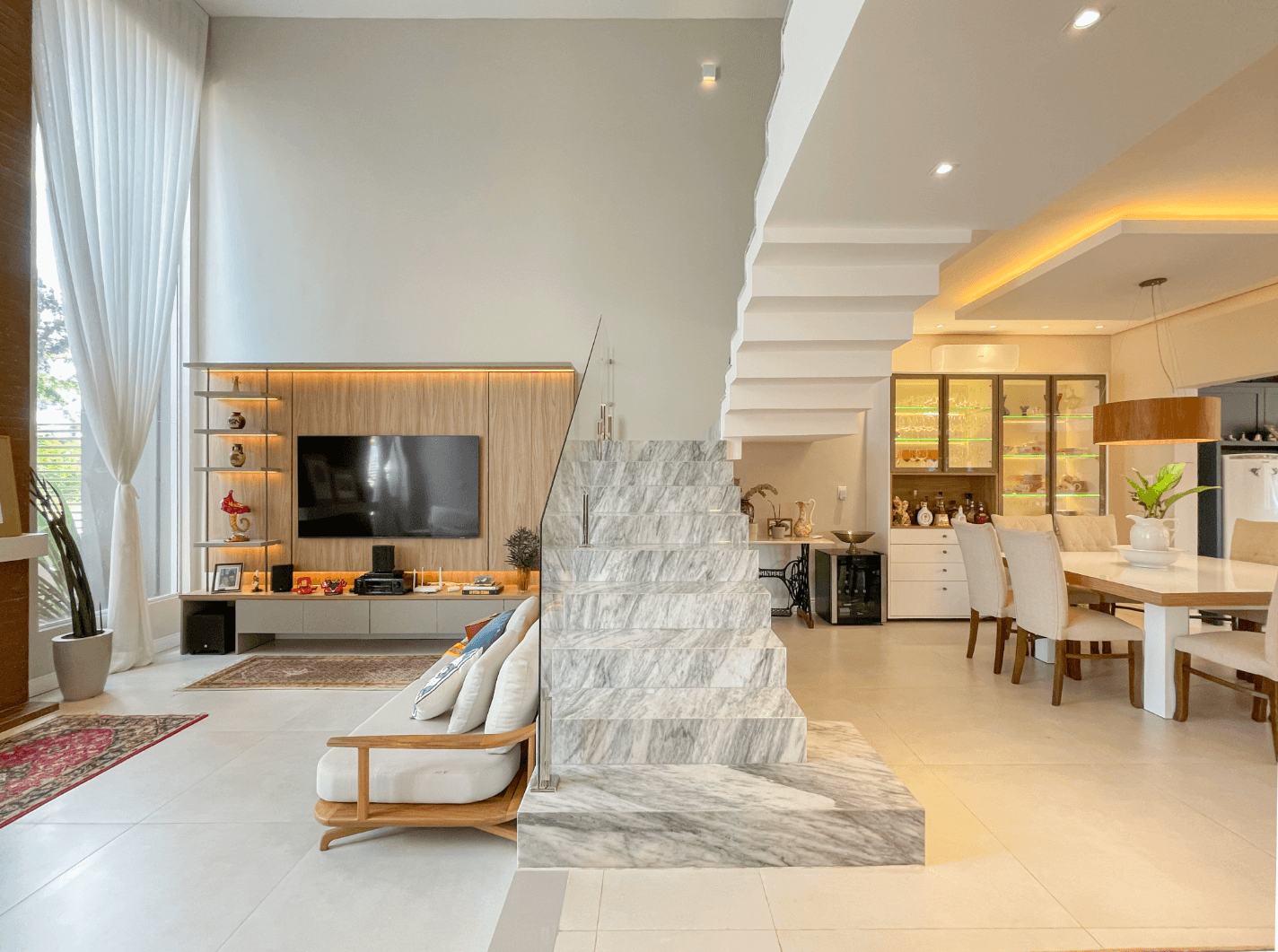 Foto do imóvel Casa com 03 dormitórios à venda no bairro Lomba Grande em Novo Hamburgo