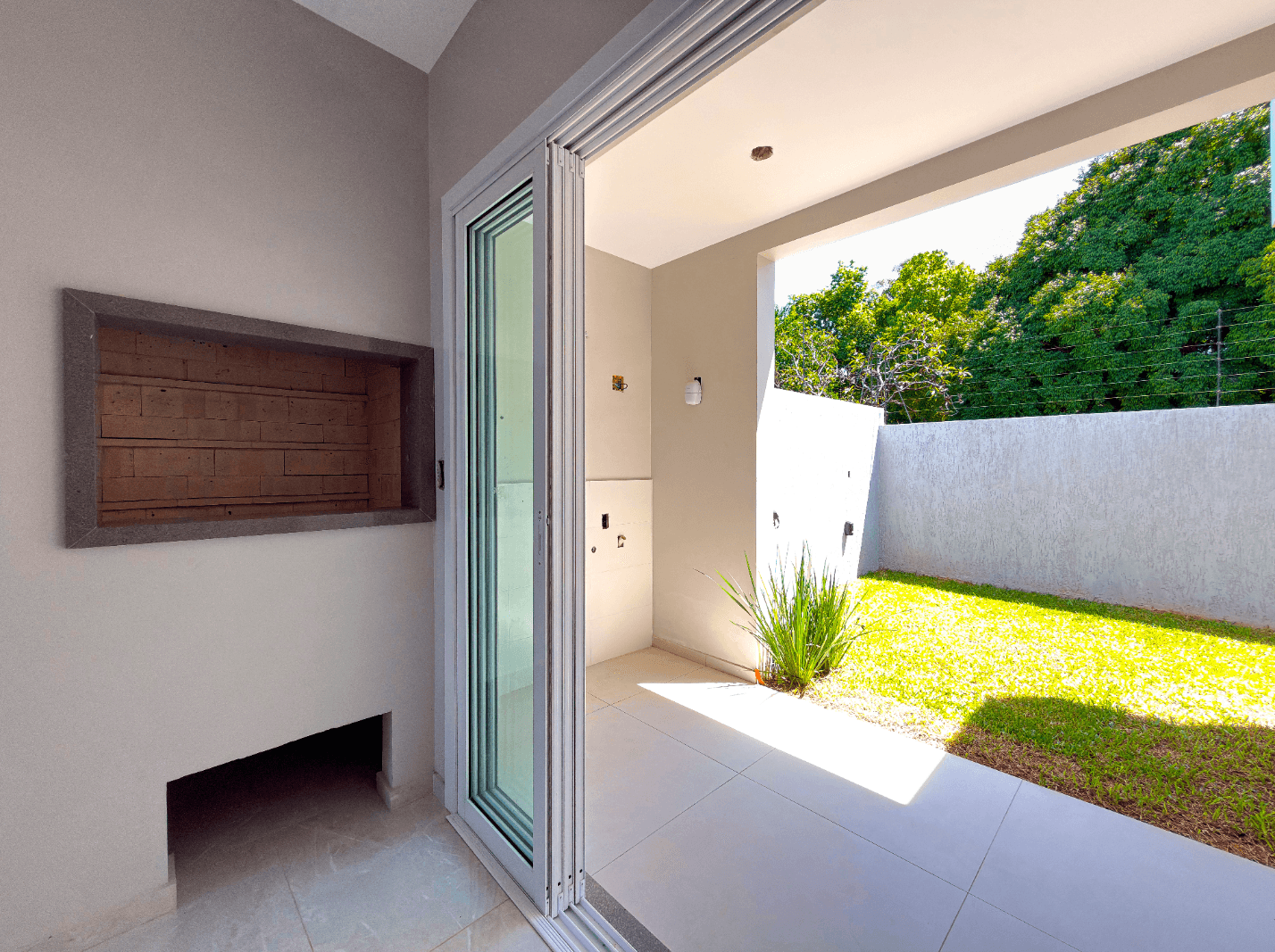 Foto do imóvel CASA PLANA com 02 dormitórios à venda no bairro Genuíno Sampaio em Campo Bom
