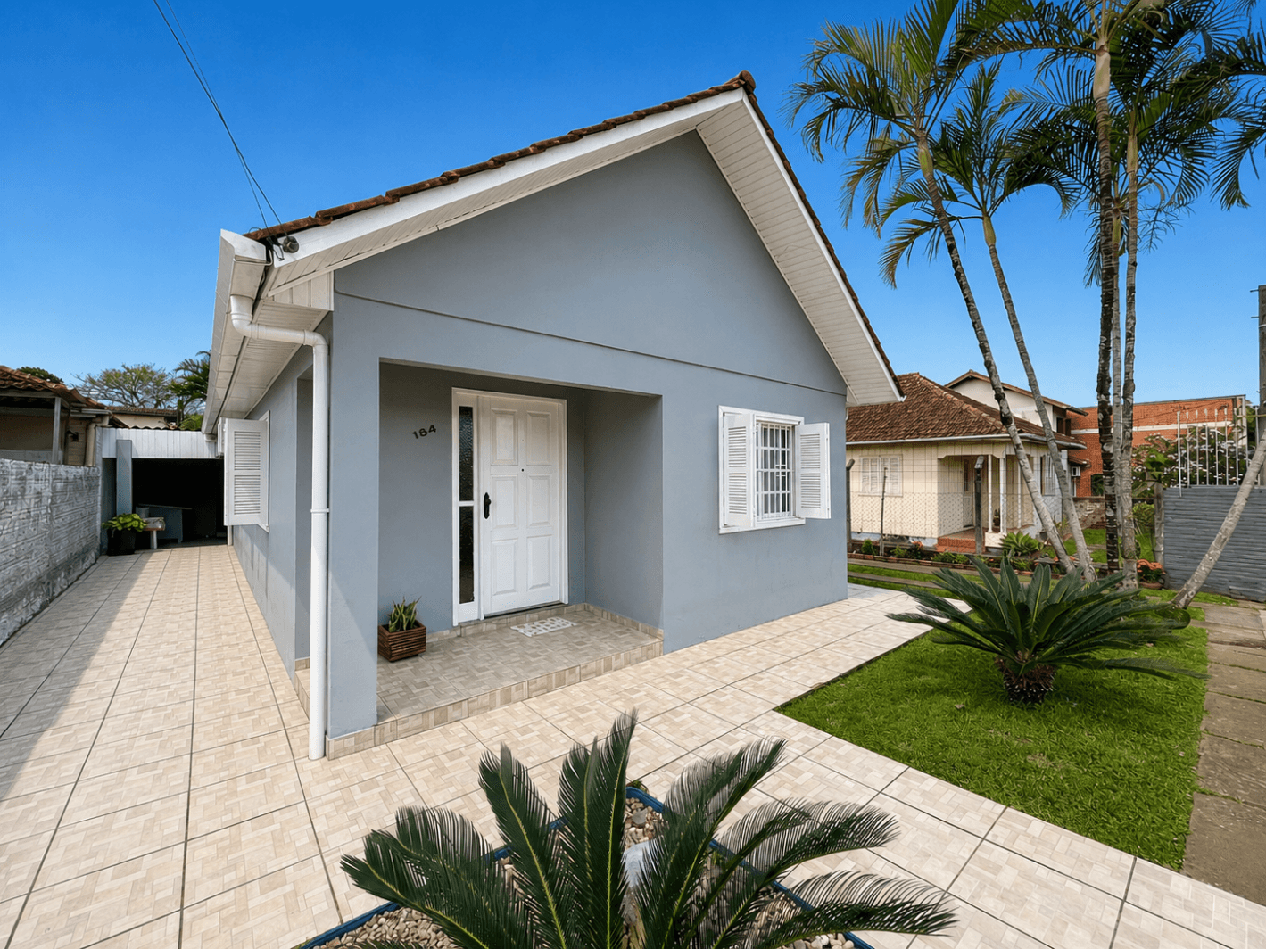 Casa com 03 dormitórios à venda no bairro Hamburgo Velho em Novo Hamburgo