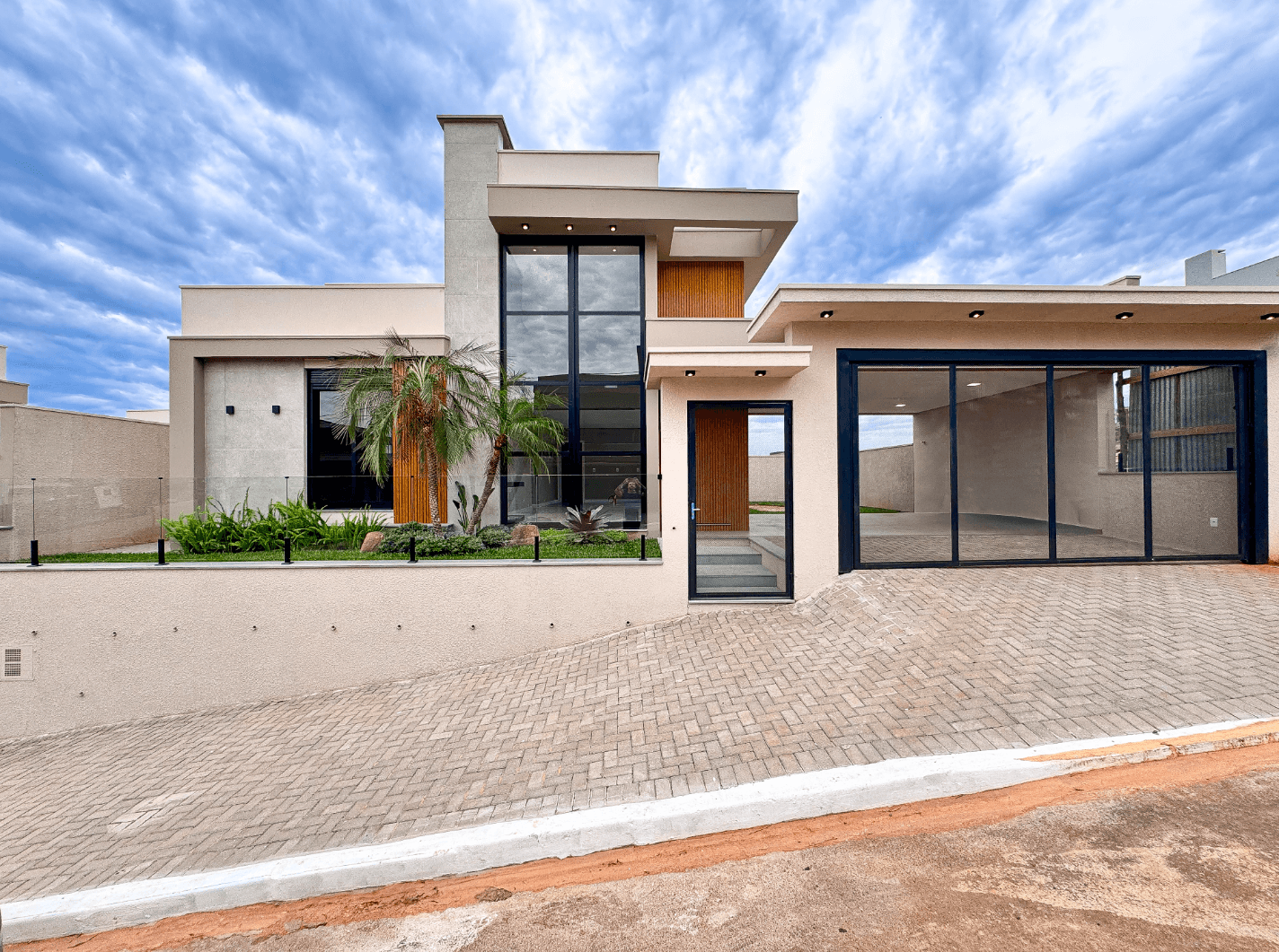 CASA PLANA com 03 dormitórios no bairro Bela Vista em Estância Velha