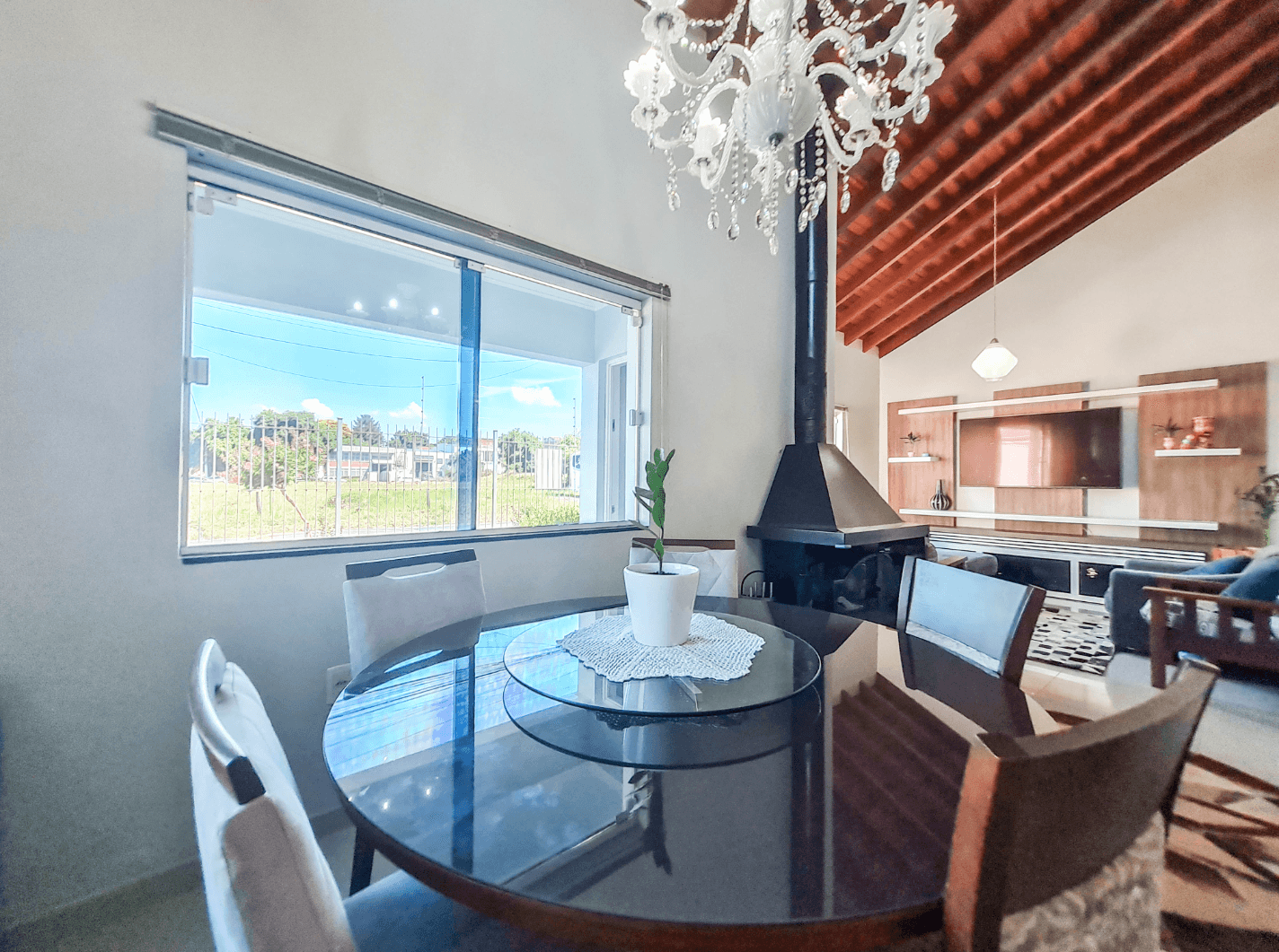 Foto do imóvel CASA PLANA COM 03 DORMITÓRIOS À VENDA EM NOVO HAMBURGO