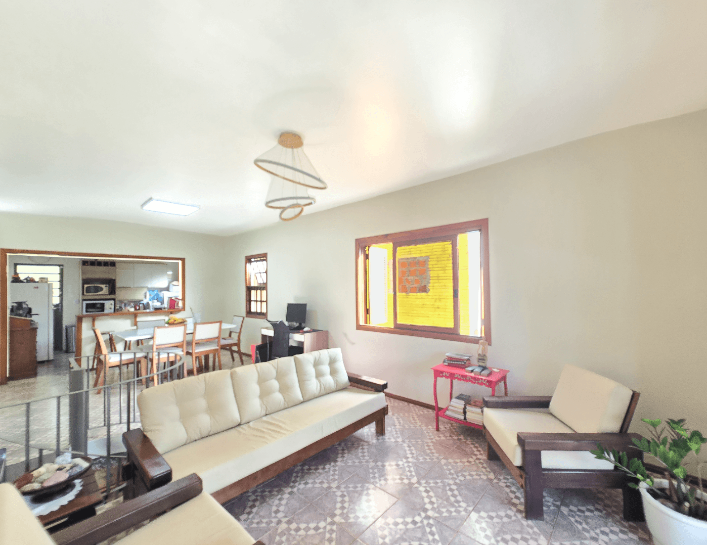 Foto do imóvel Casa com 02 dormitórios e 01 suíte à venda no bairro Jardim Mauá em Novo Hamburgo