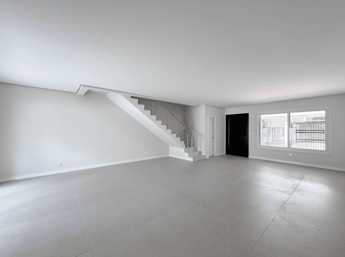 Foto do imóvel Casa NOVA com AMPLO QUINTAL e 03 suítes no bairro Hamburgo Velho em Novo Hamburgo