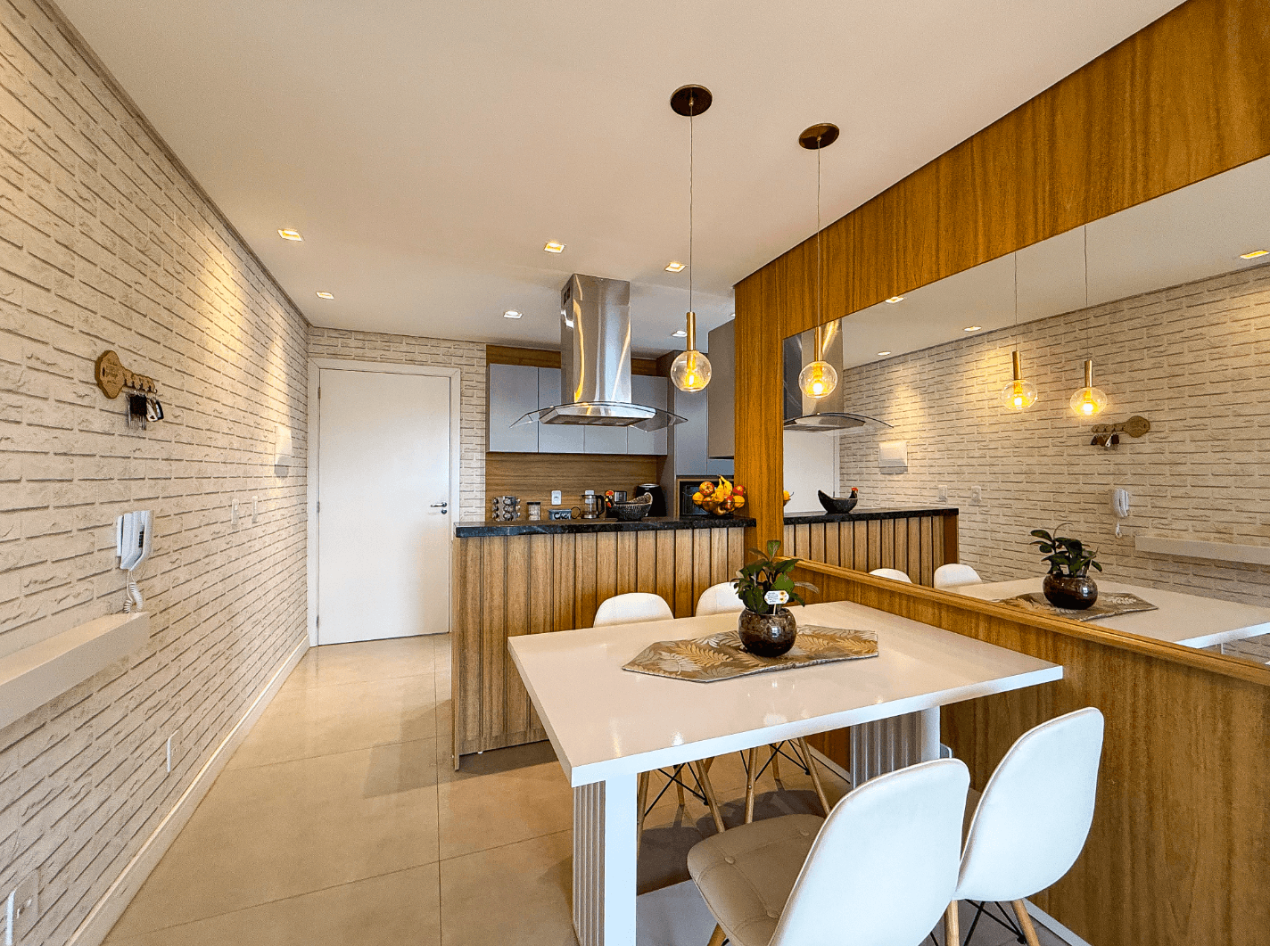 Foto do imóvel Apartamento SEMI MOBILIADO com 02 dormitórios à venda no bairro Pátria Nova em Novo Hamburgo