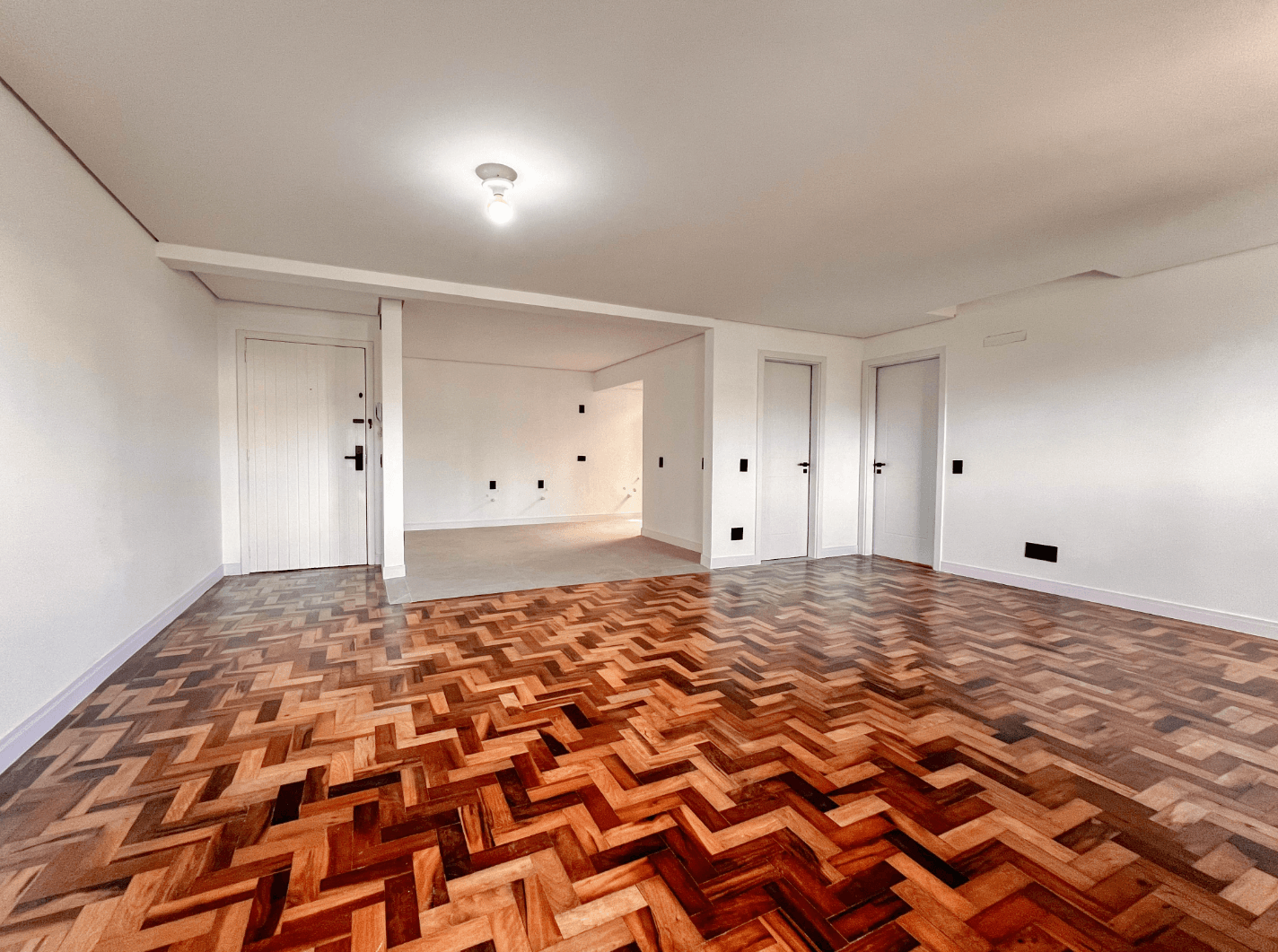 Foto do imóvel Apartamento  com 03 dormitórios à venda no bairro Vila Nova em Novo Hamburgo